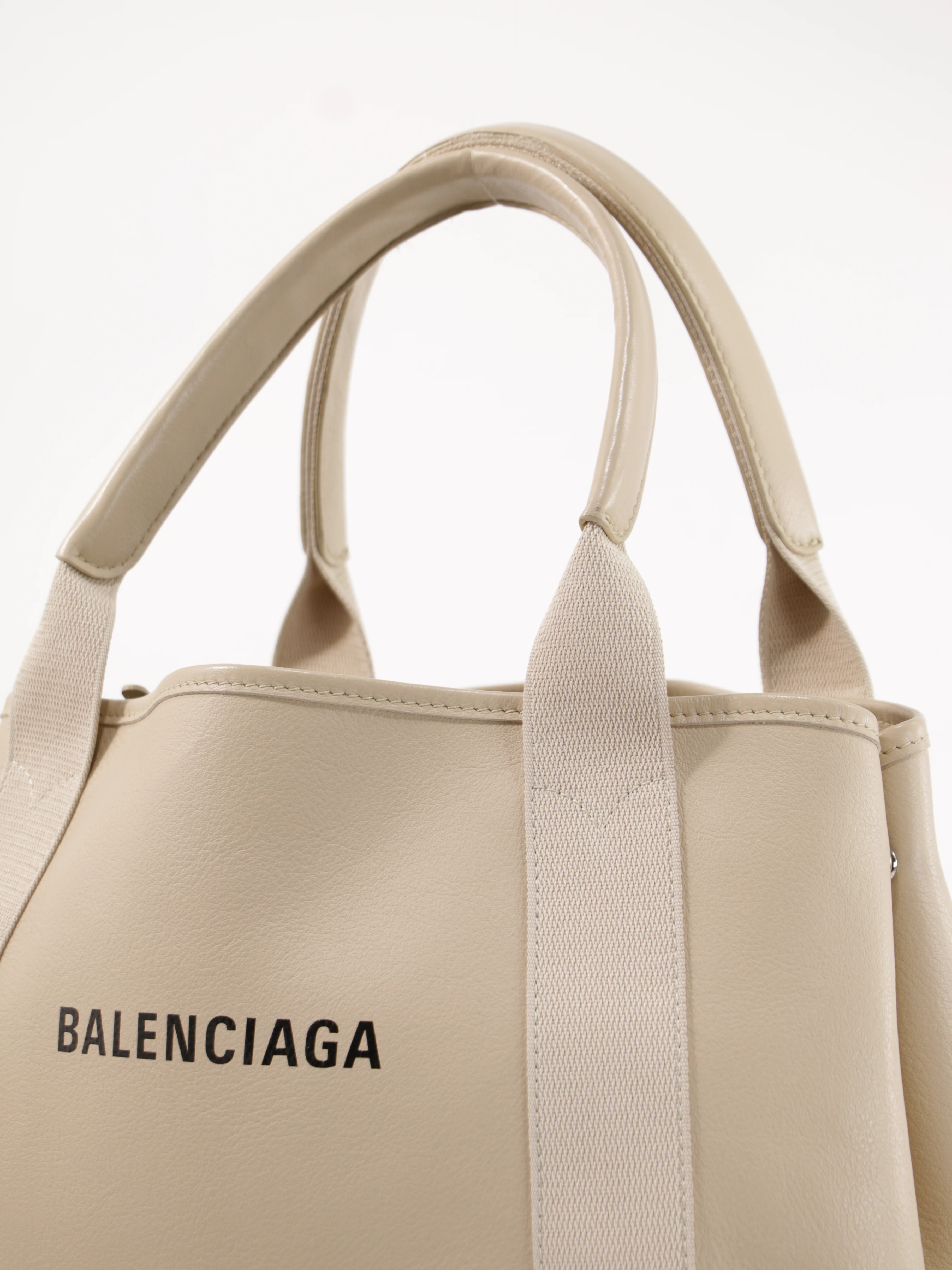 Hand Bag - Image 6