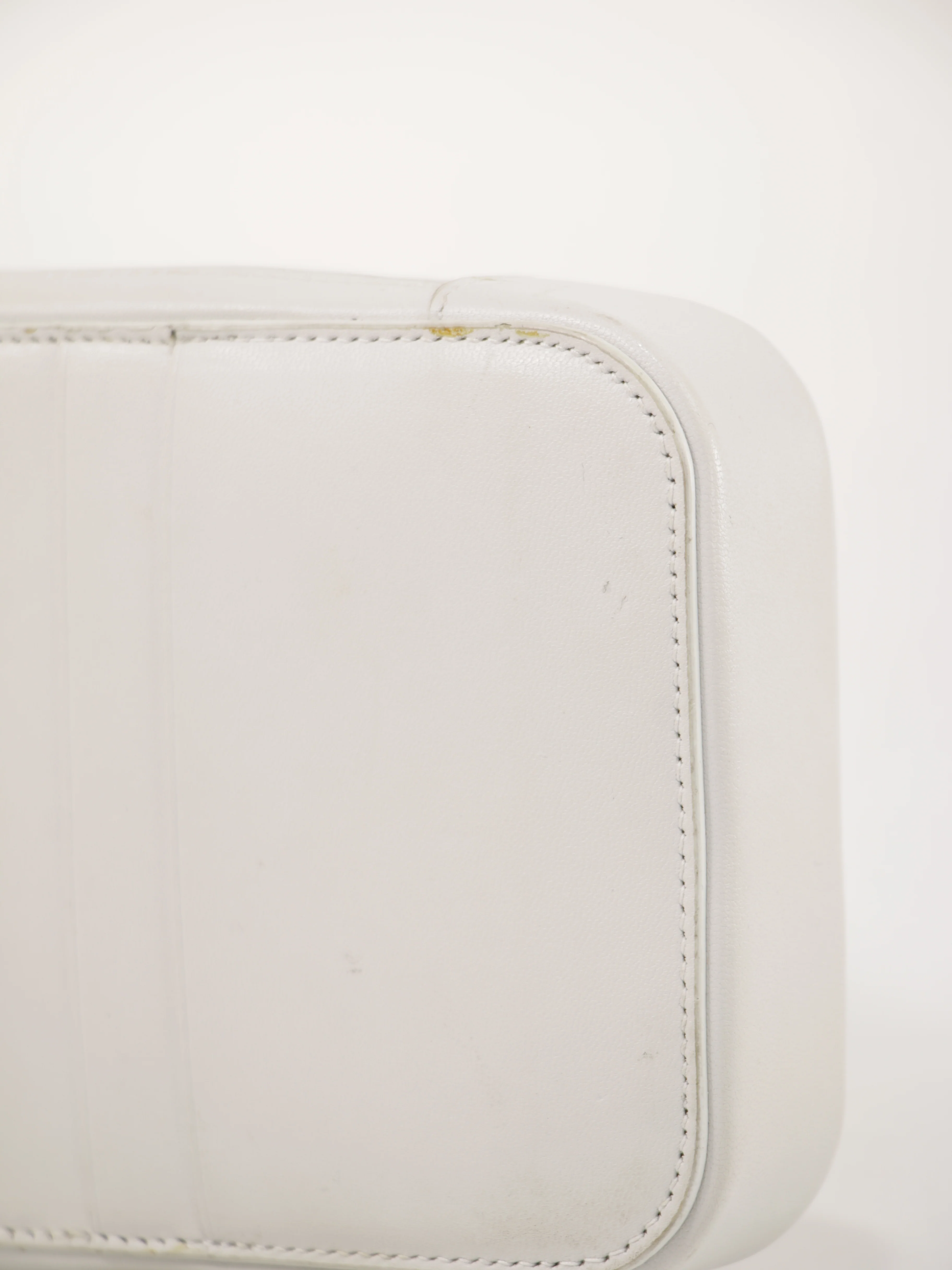 Pouch - Image 6