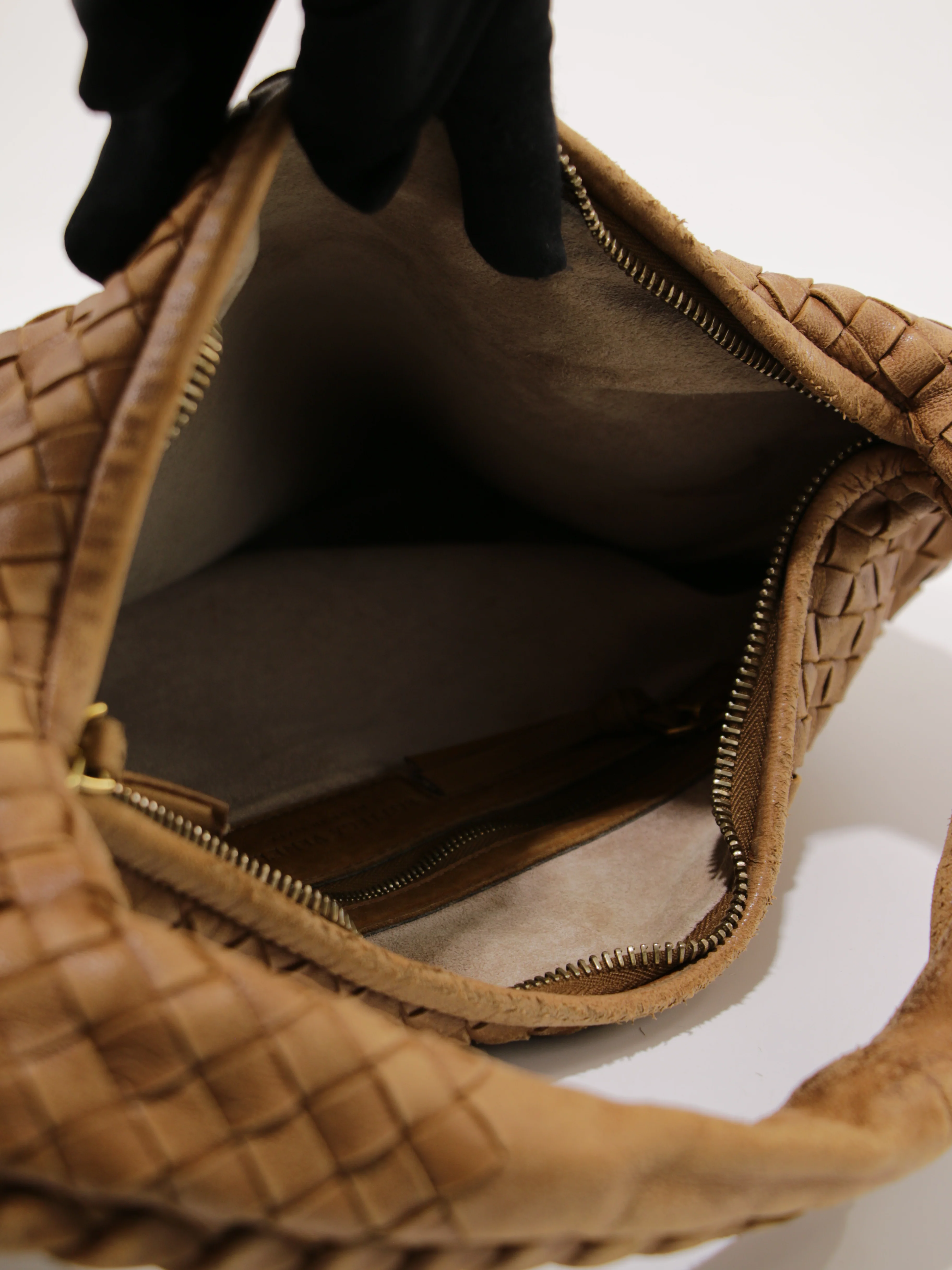 Medium Hobo - Image 13