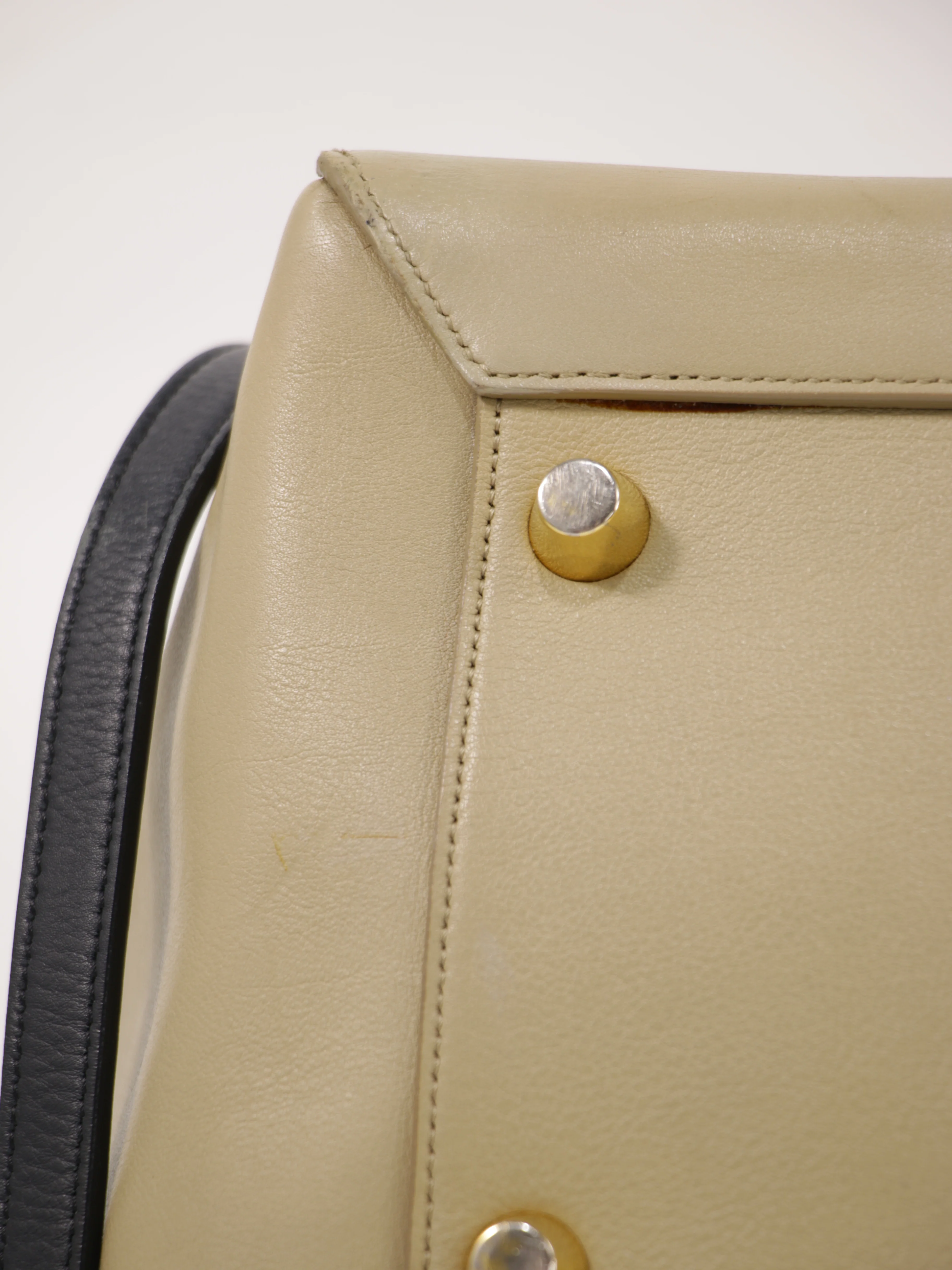 Hand Bag - Image 9
