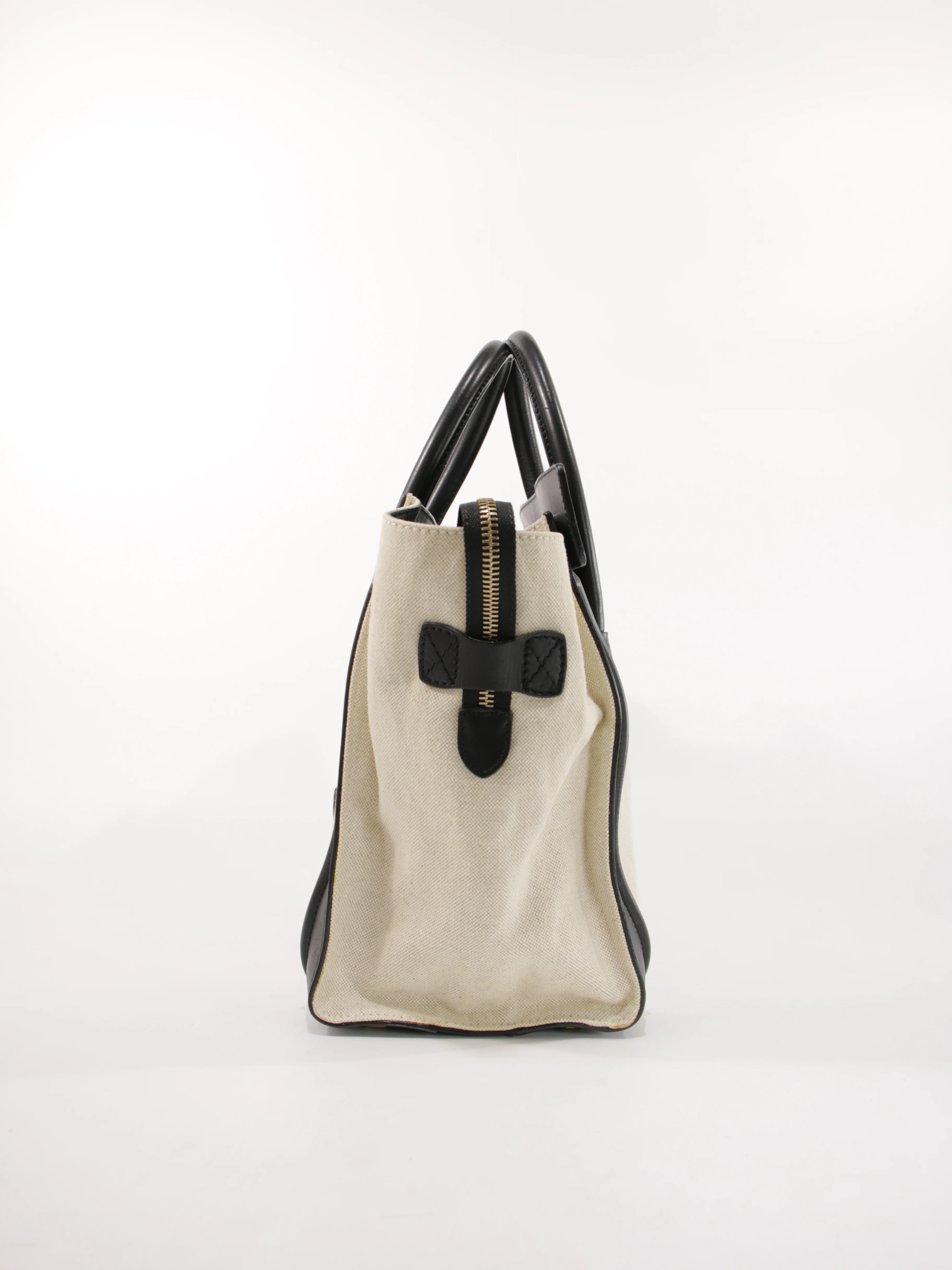 Medium Luggage - Image 3