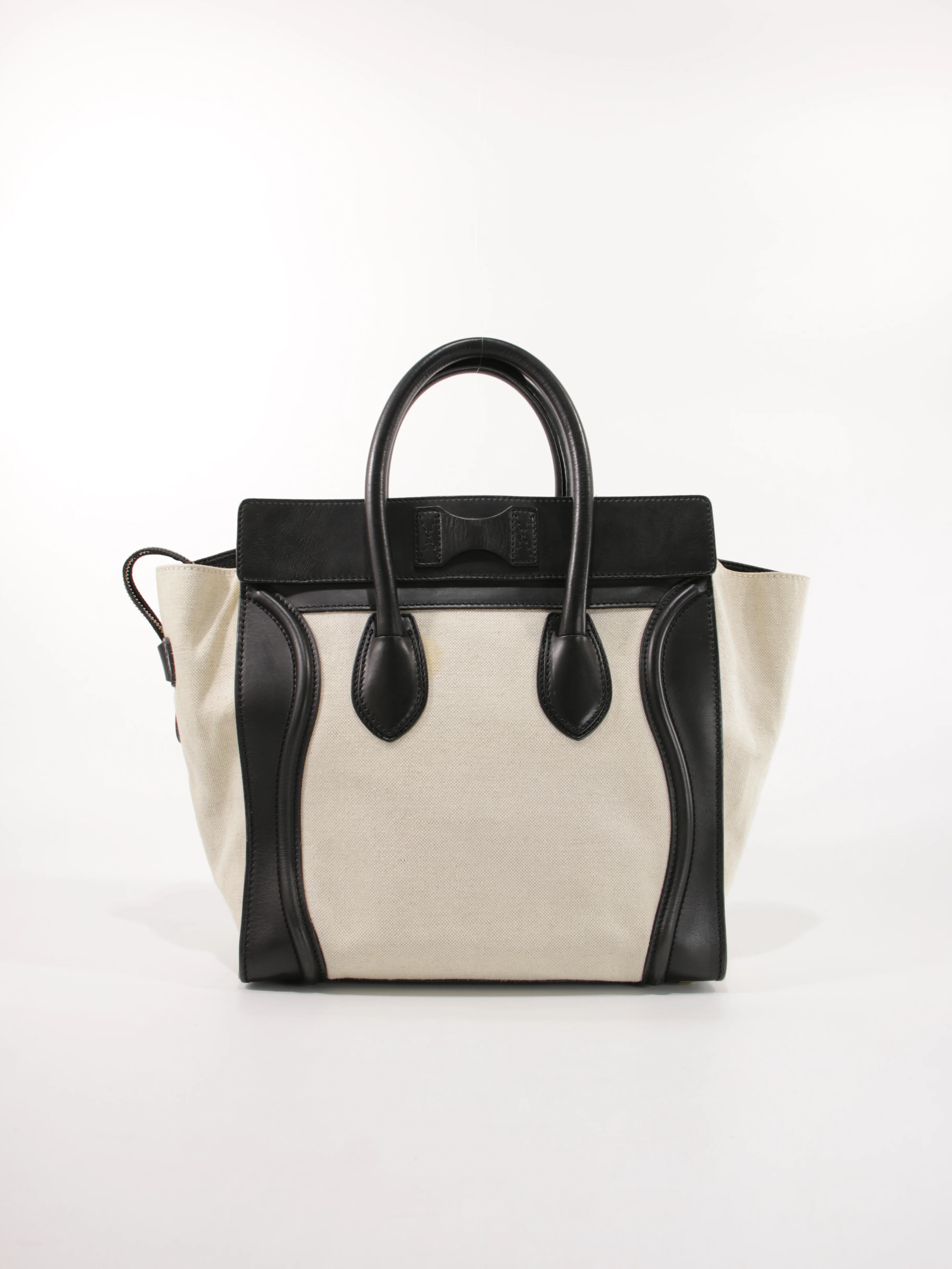 Medium Luggage - Image 4