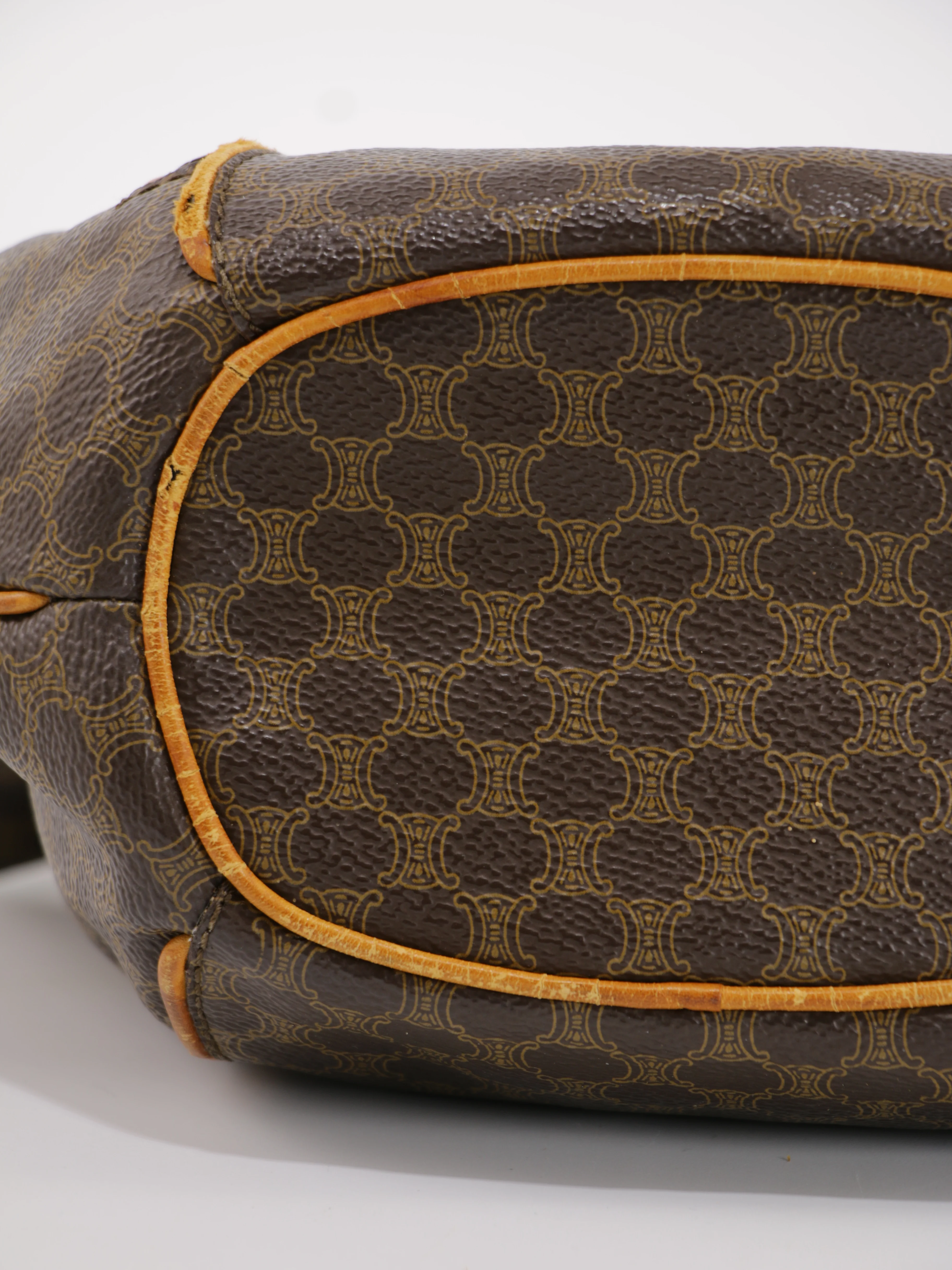 Shoulder Bag - Image 10