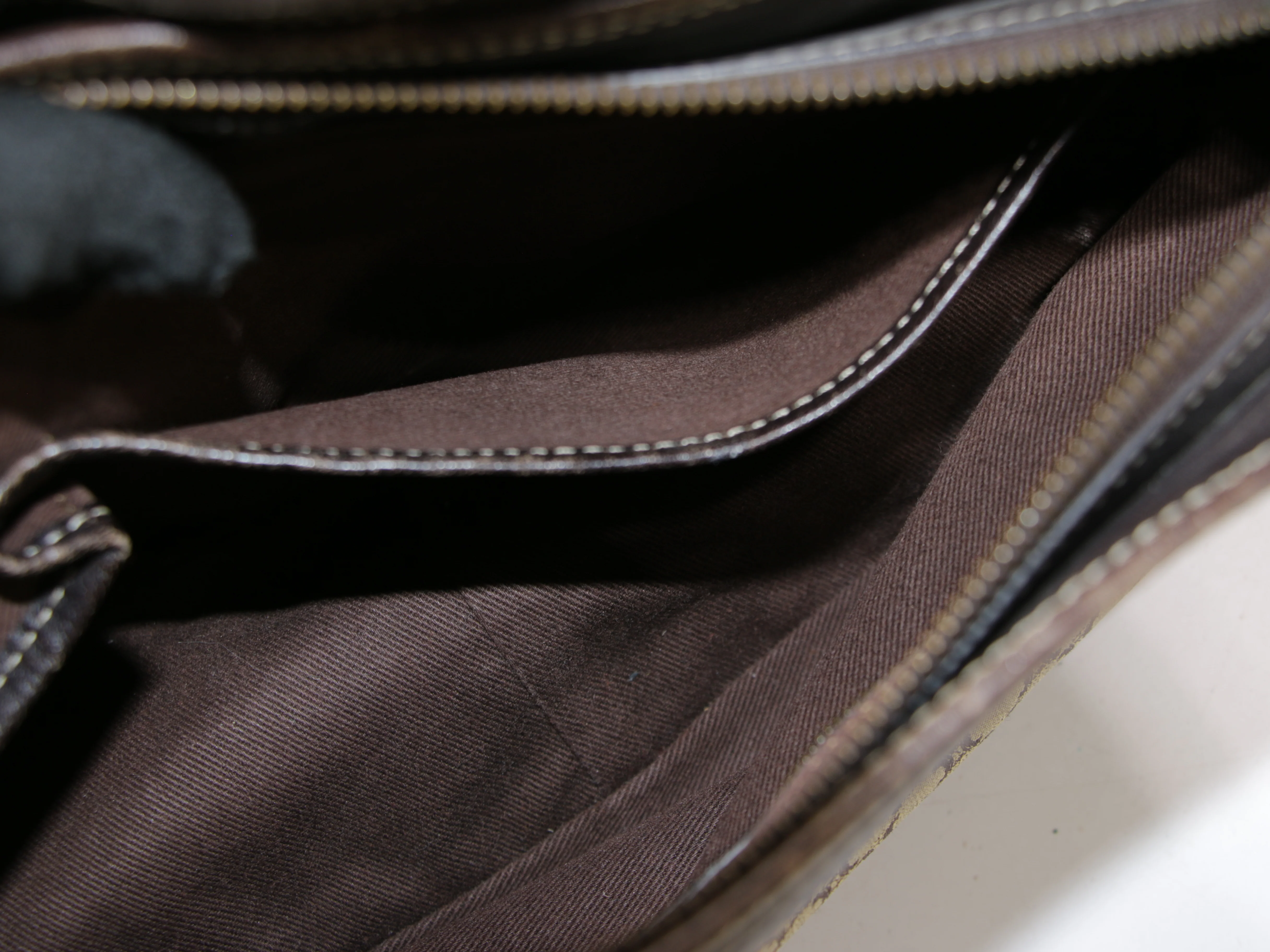 Shoulder Bag - Image 7