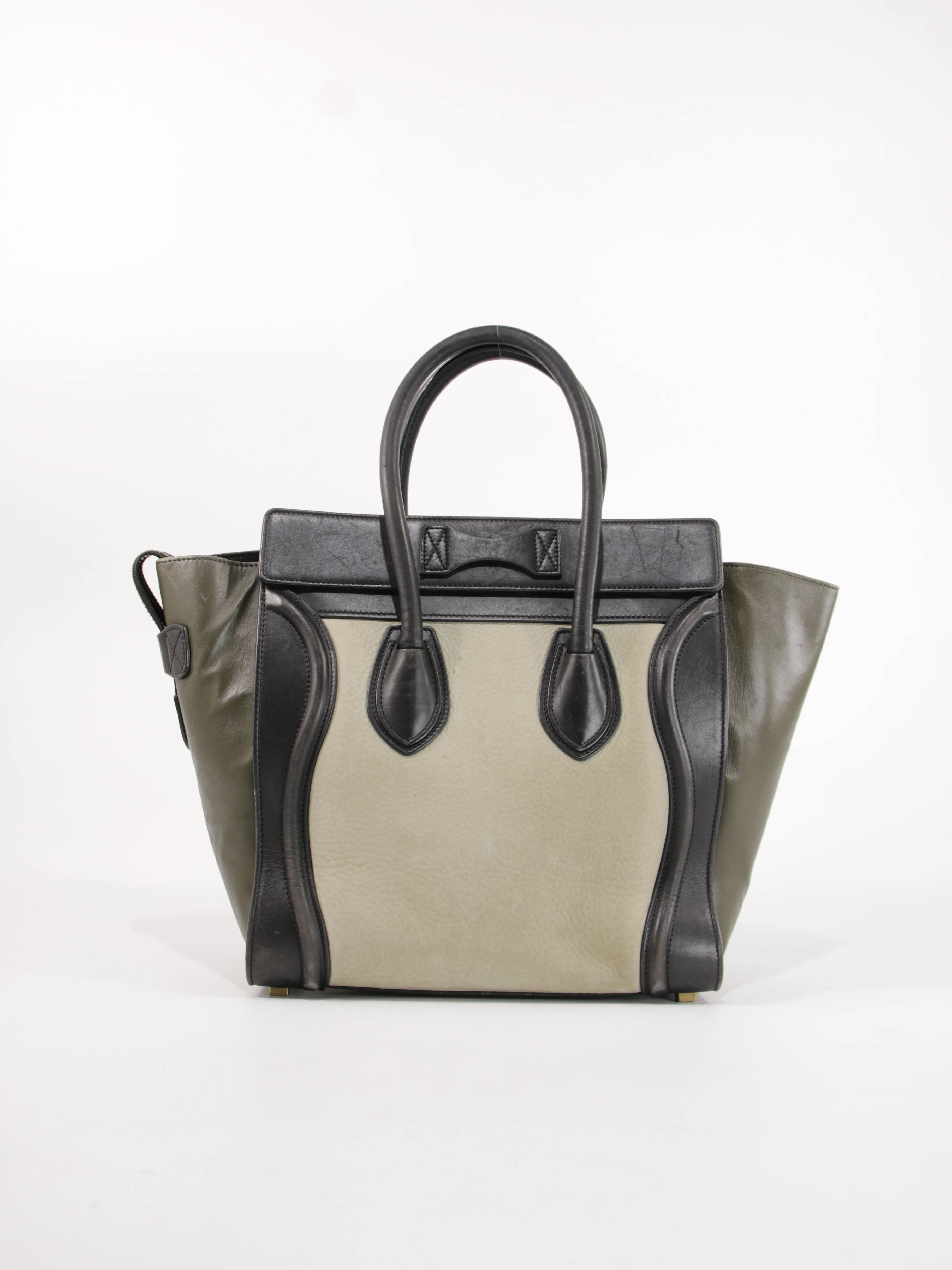 Small Luggage - Image 4