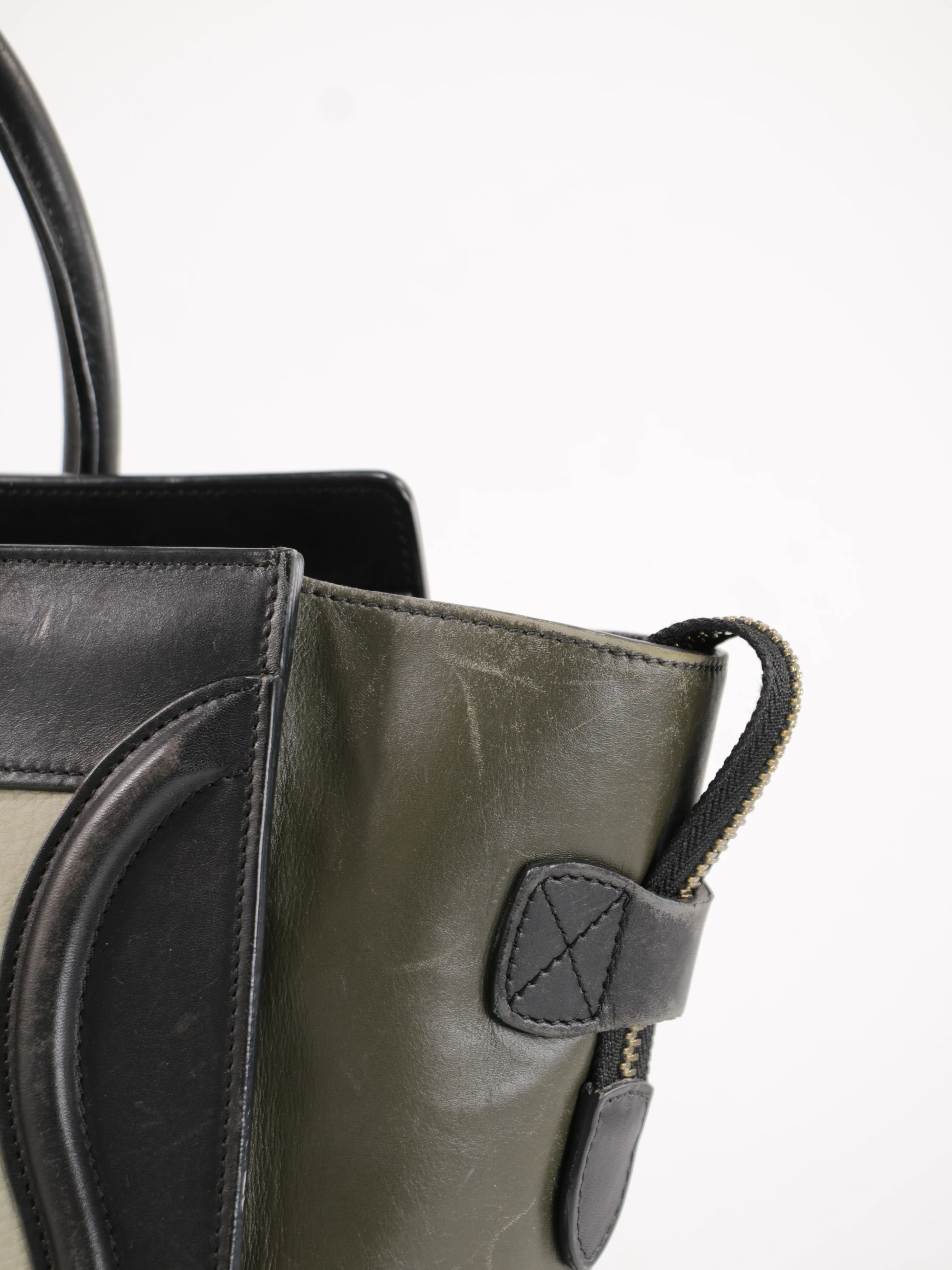 Small Luggage - Image 8