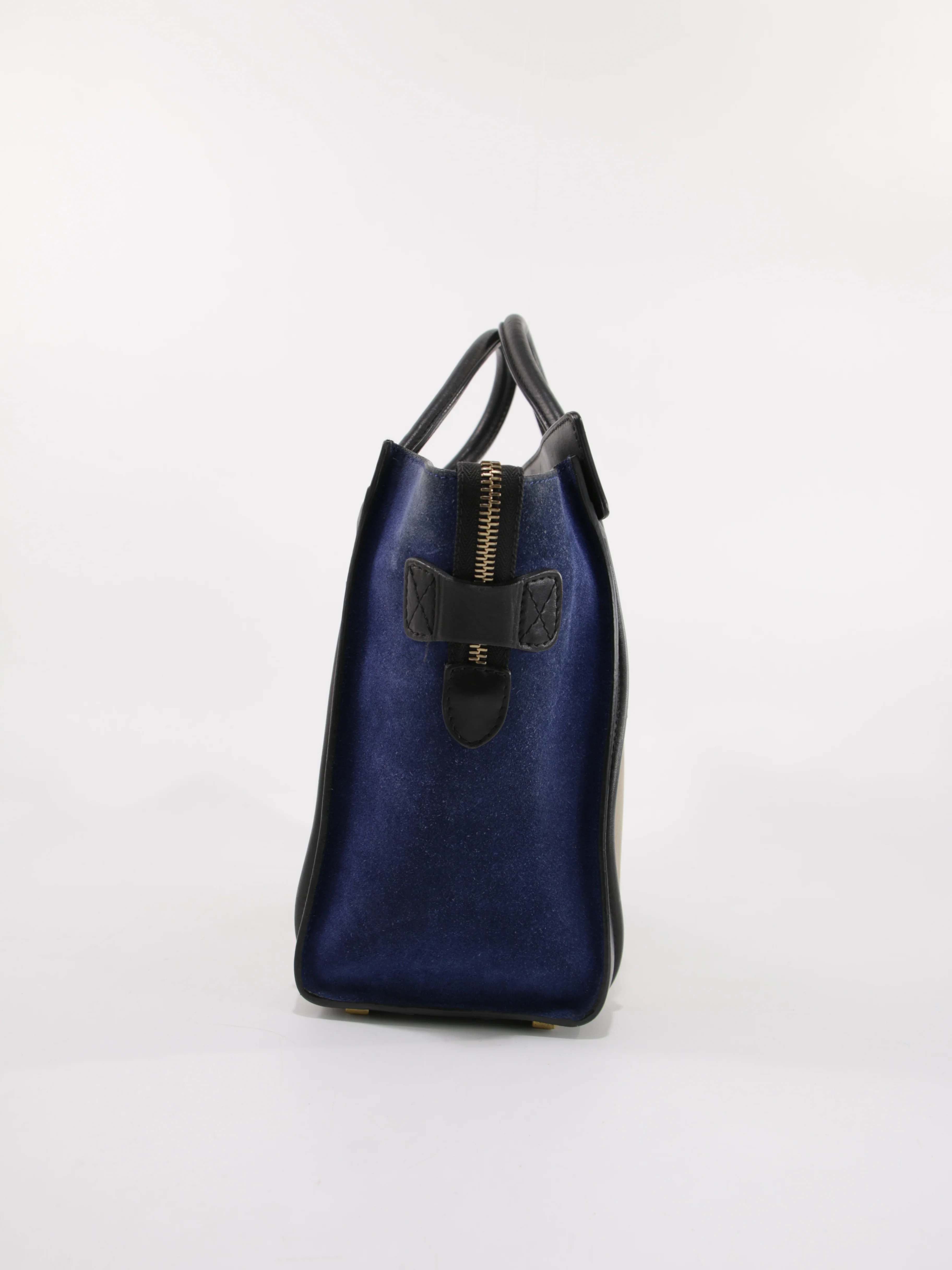 Small Luggage - Image 3