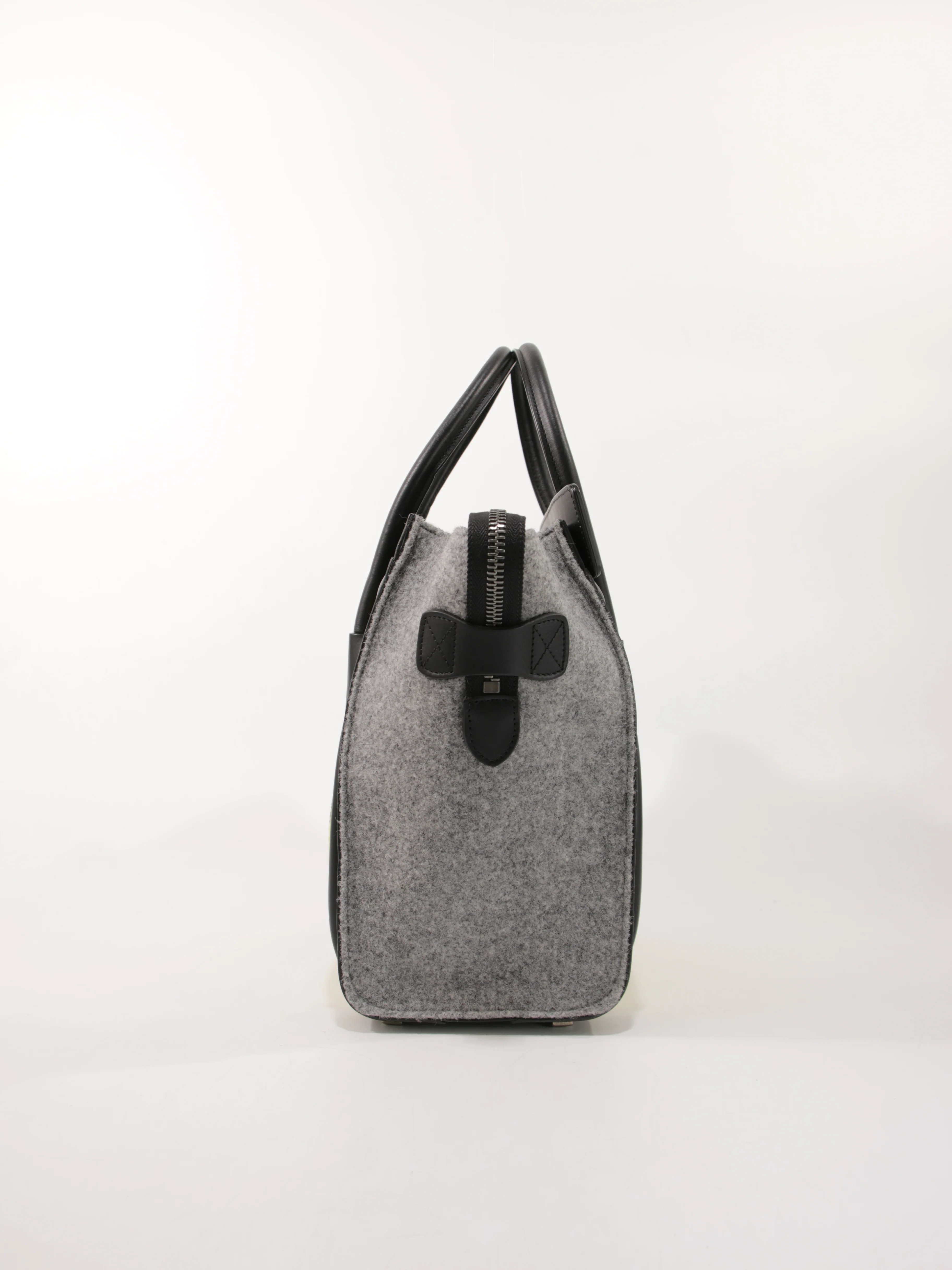 Small Luggage - Image 3