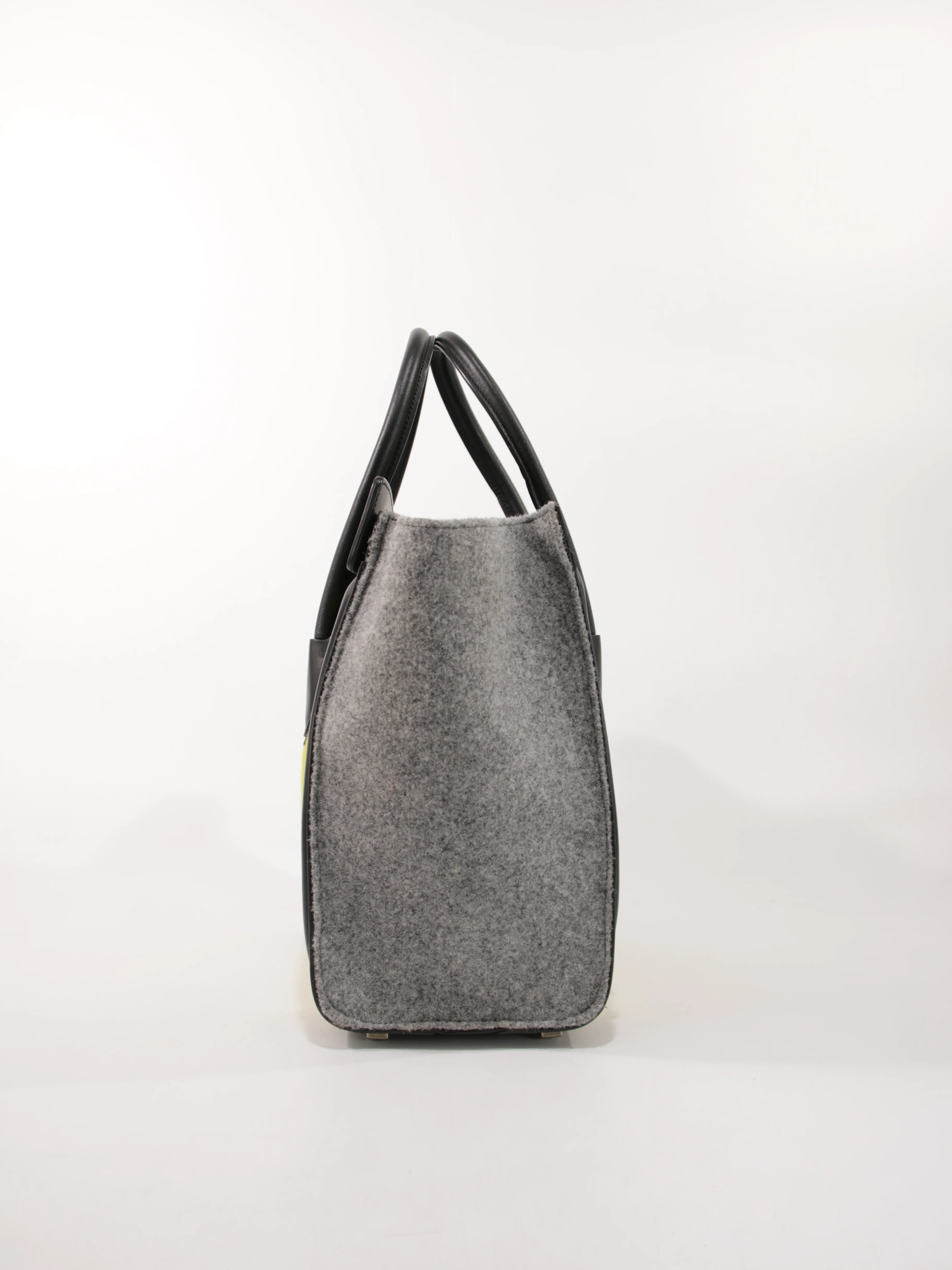 Small Luggage - Image 5