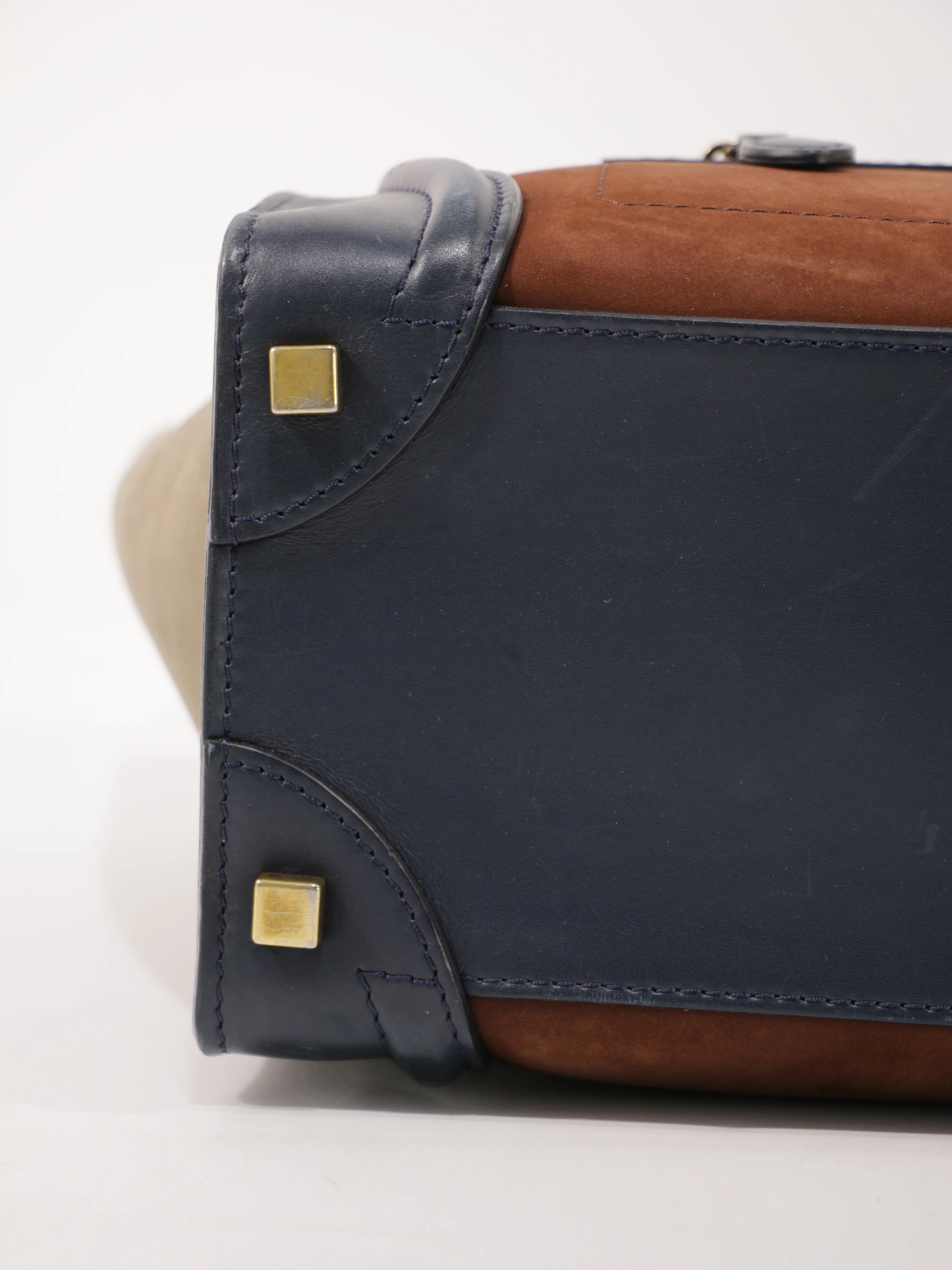 Small Luggage - Image 9