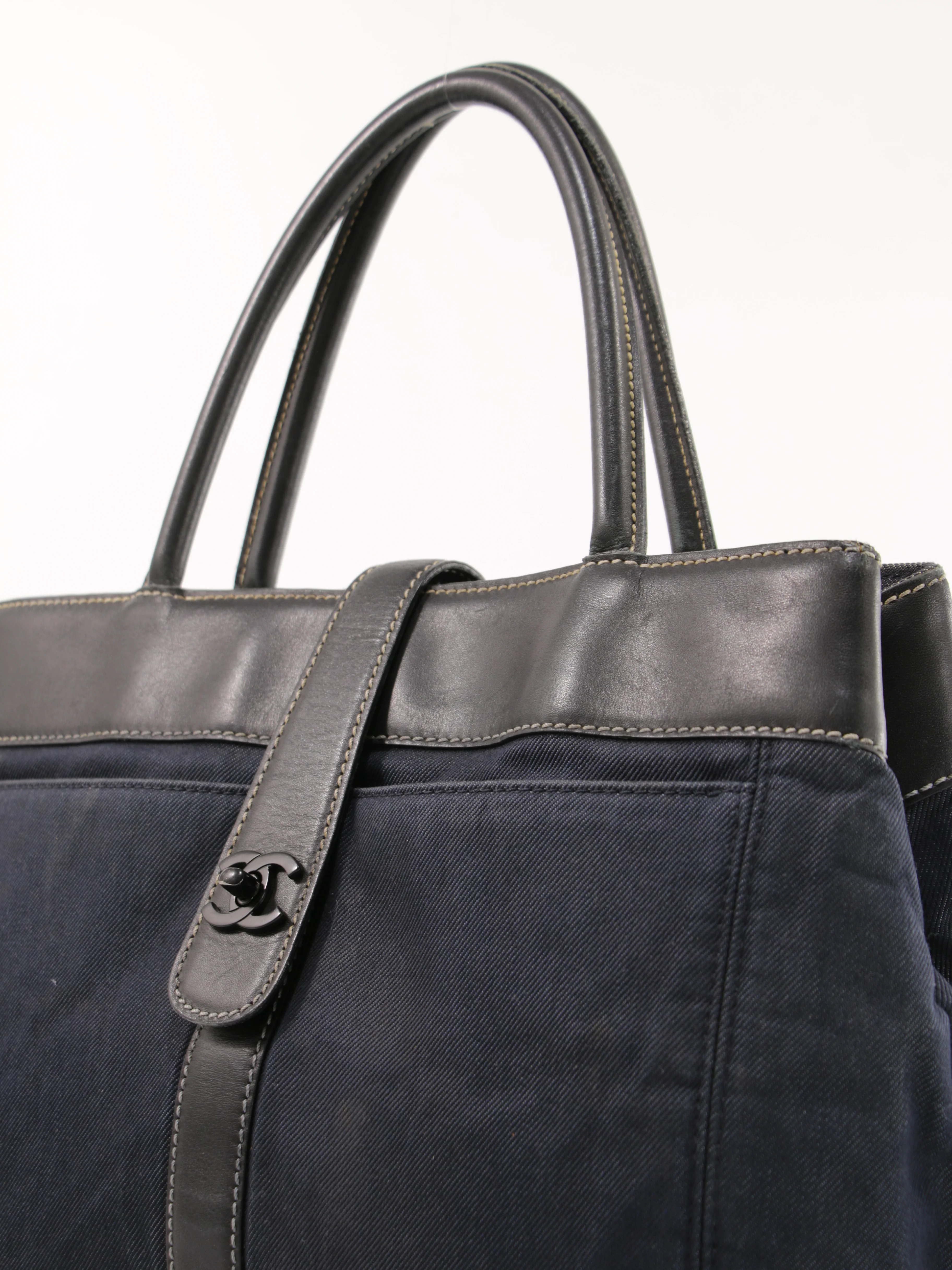 Hand Bag - Image 6