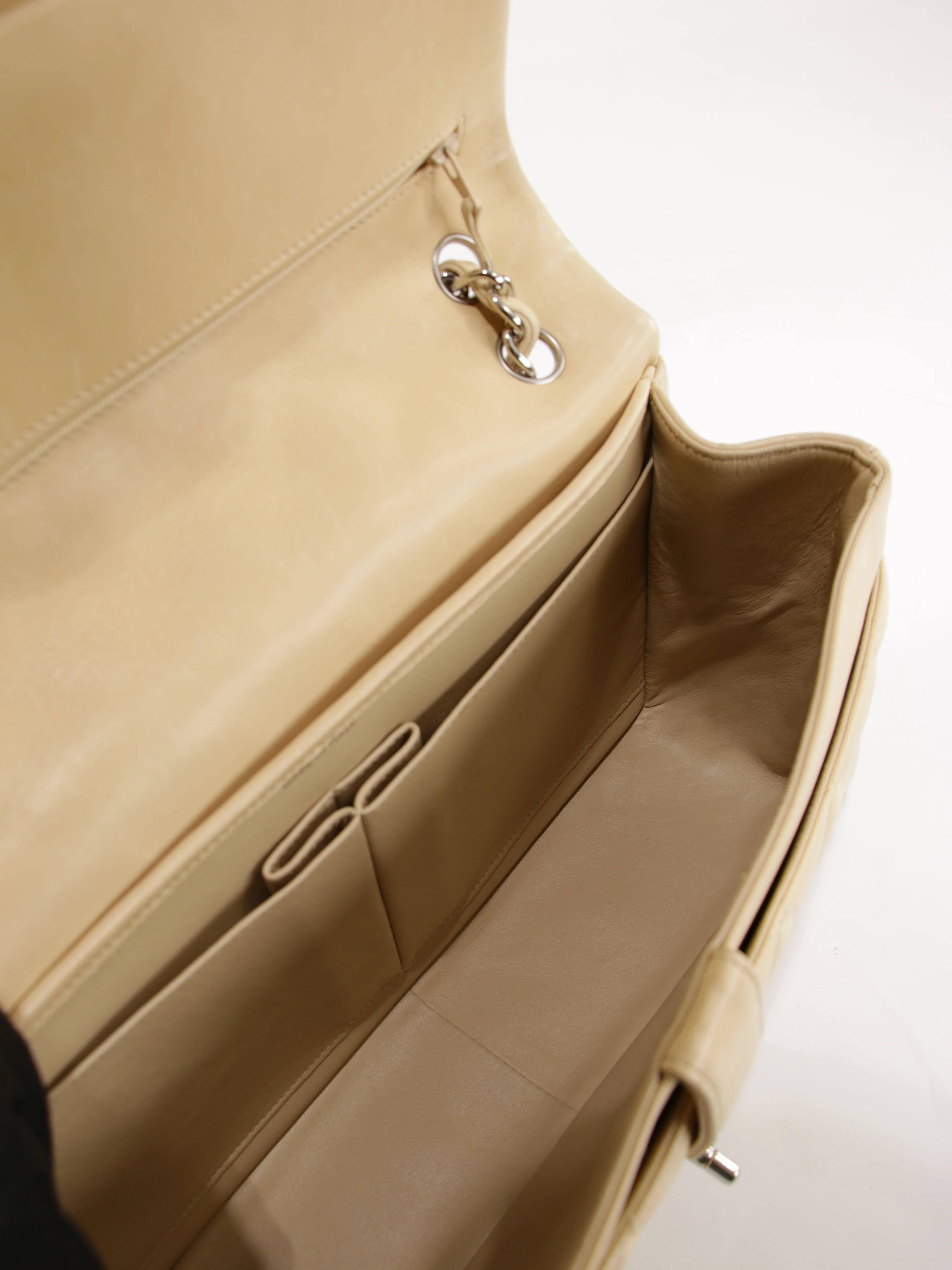 Jumbo Classic Flap - Image 13