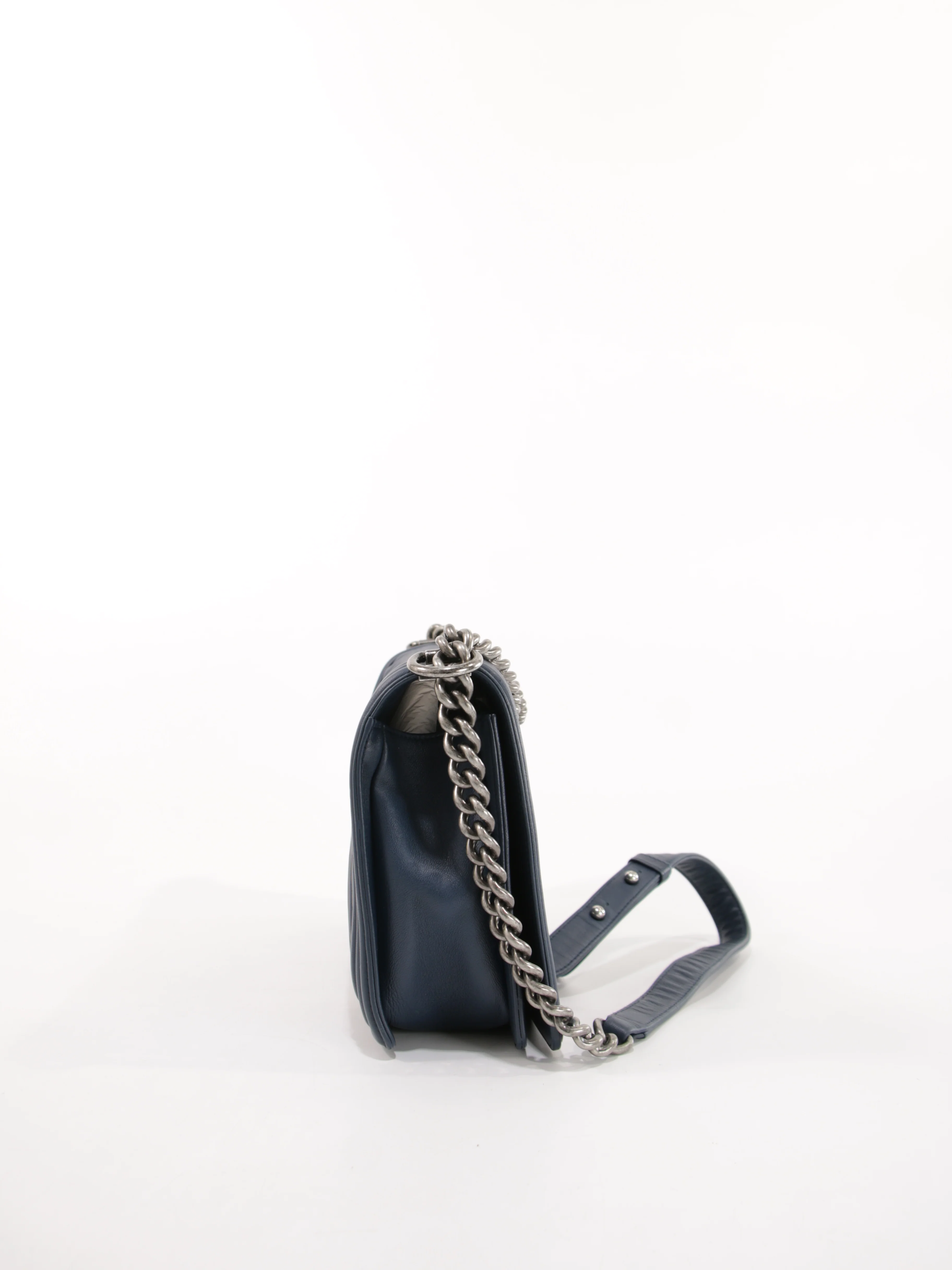Large Boy - Image 6