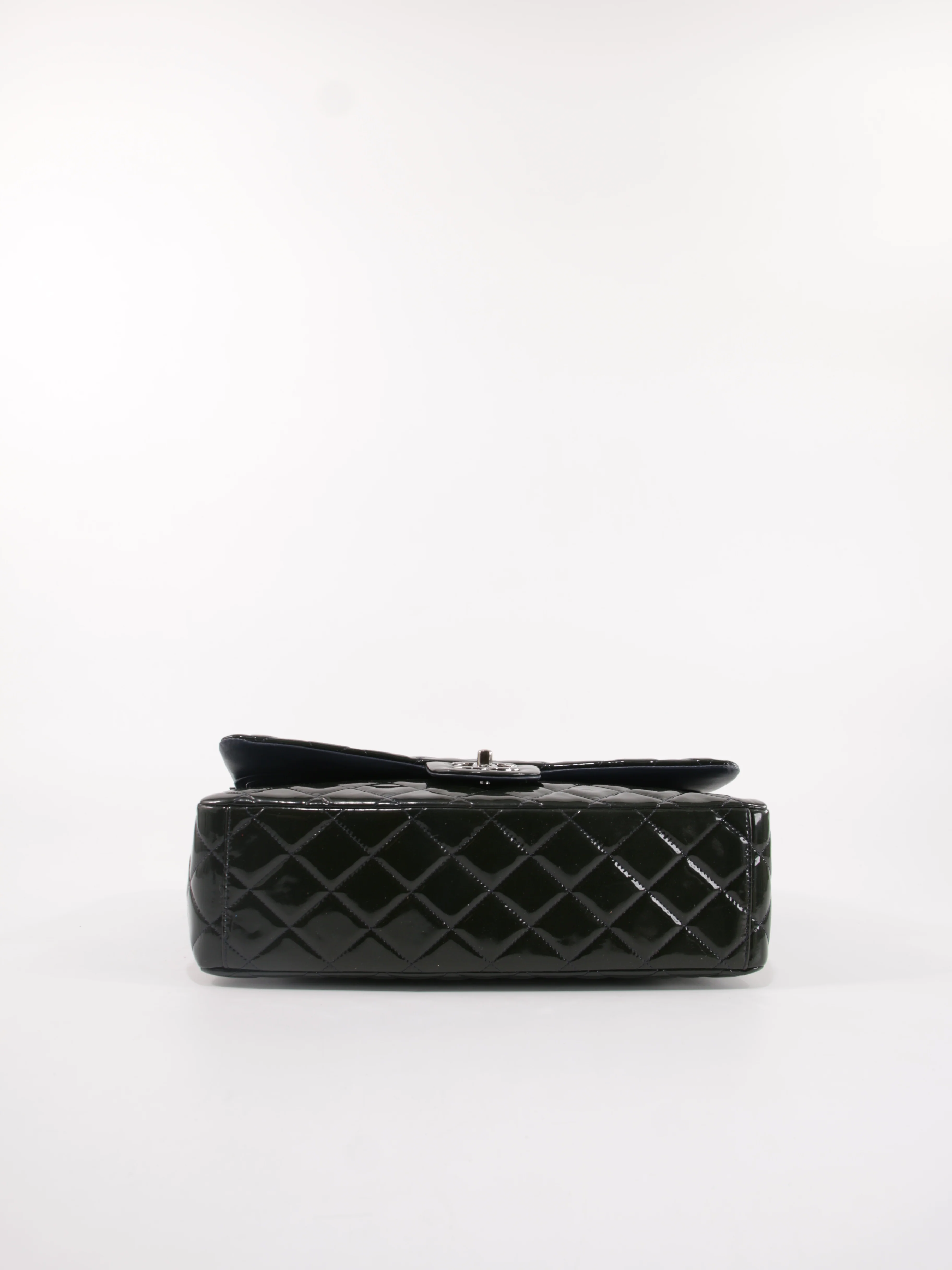 Maxi Classic Flap - Image 11