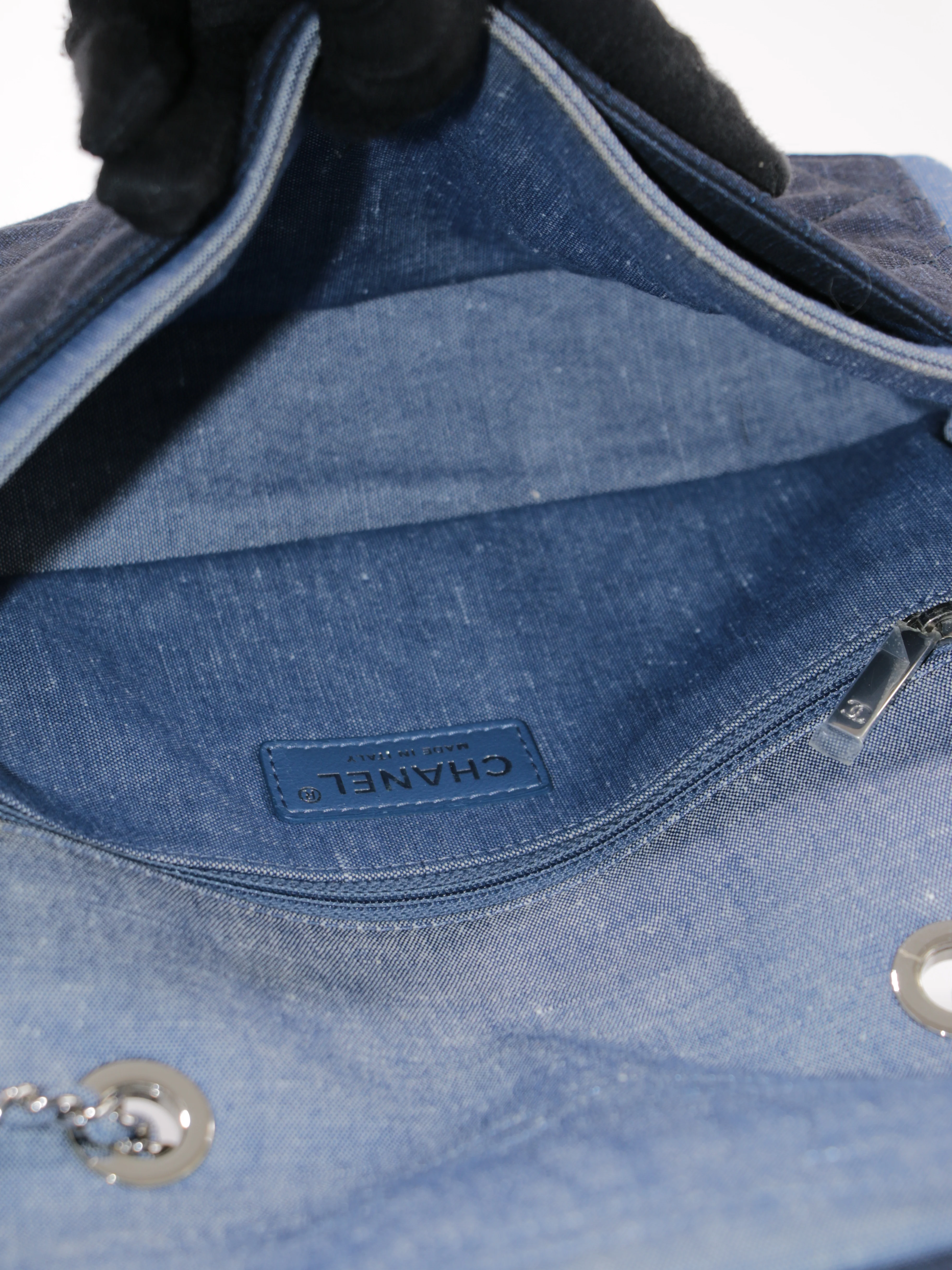 Medium Single Flap - Image 10