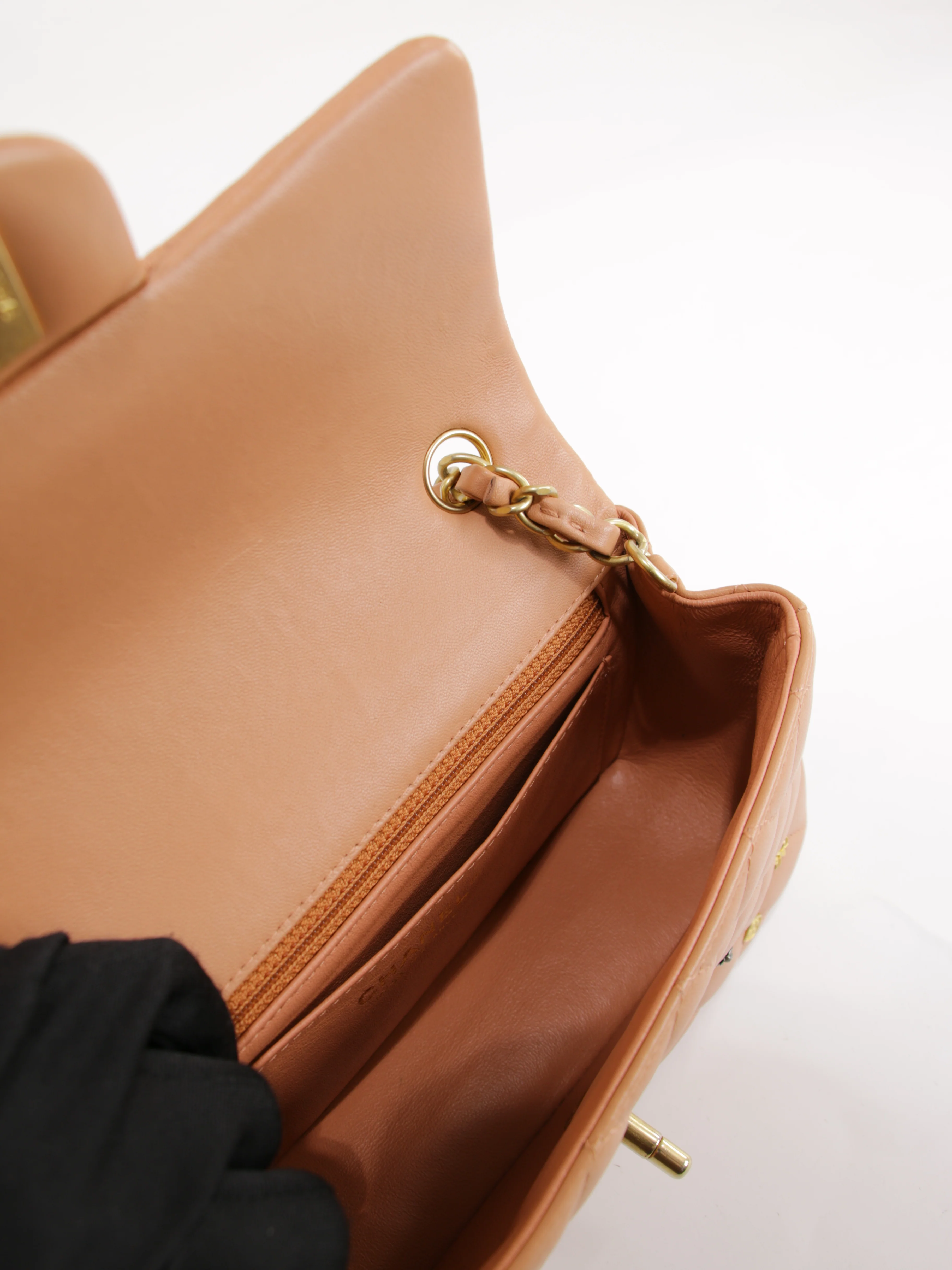 Men Mini Rectangular Flap - Image 11