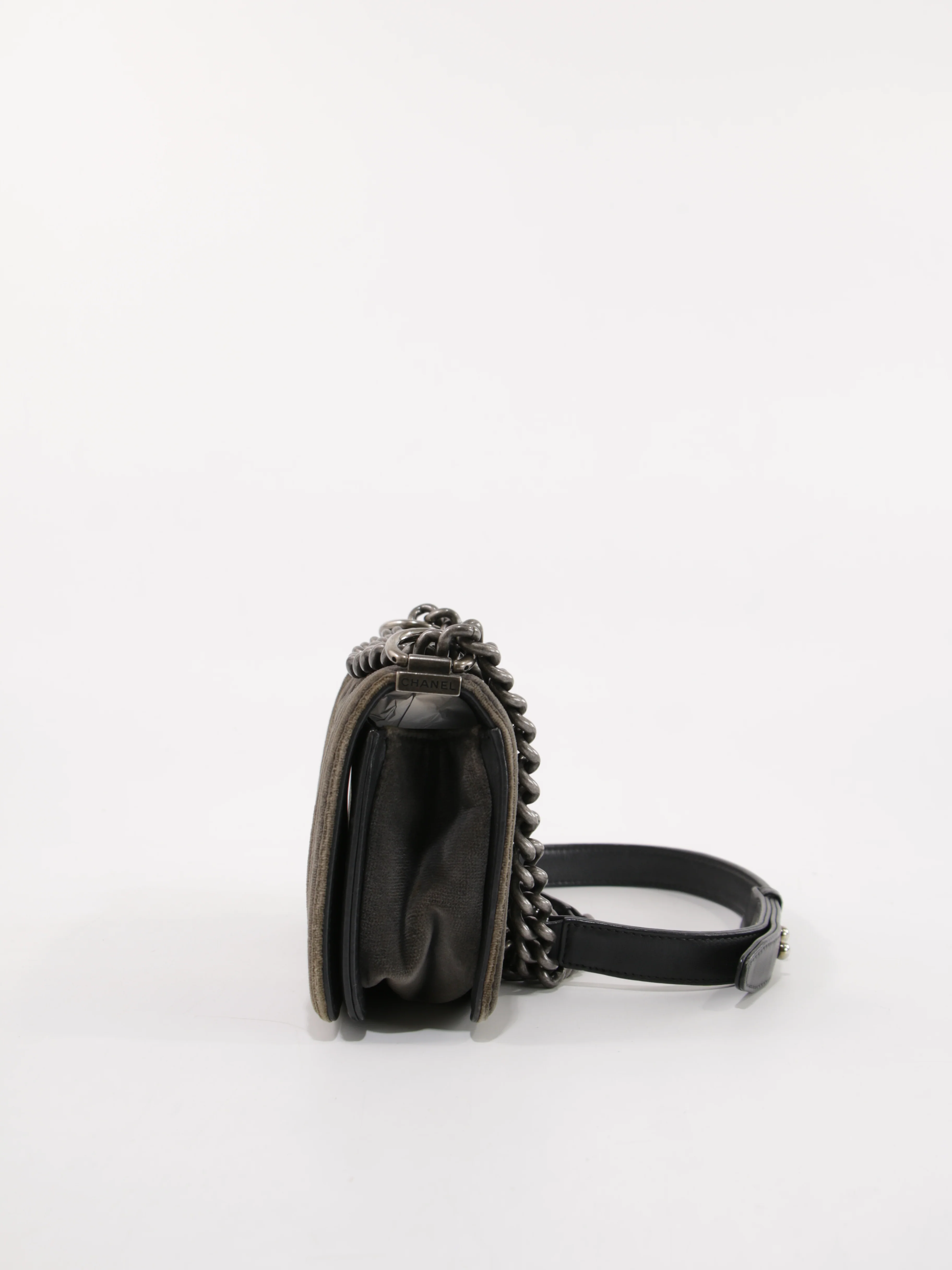Small Boy - Image 7