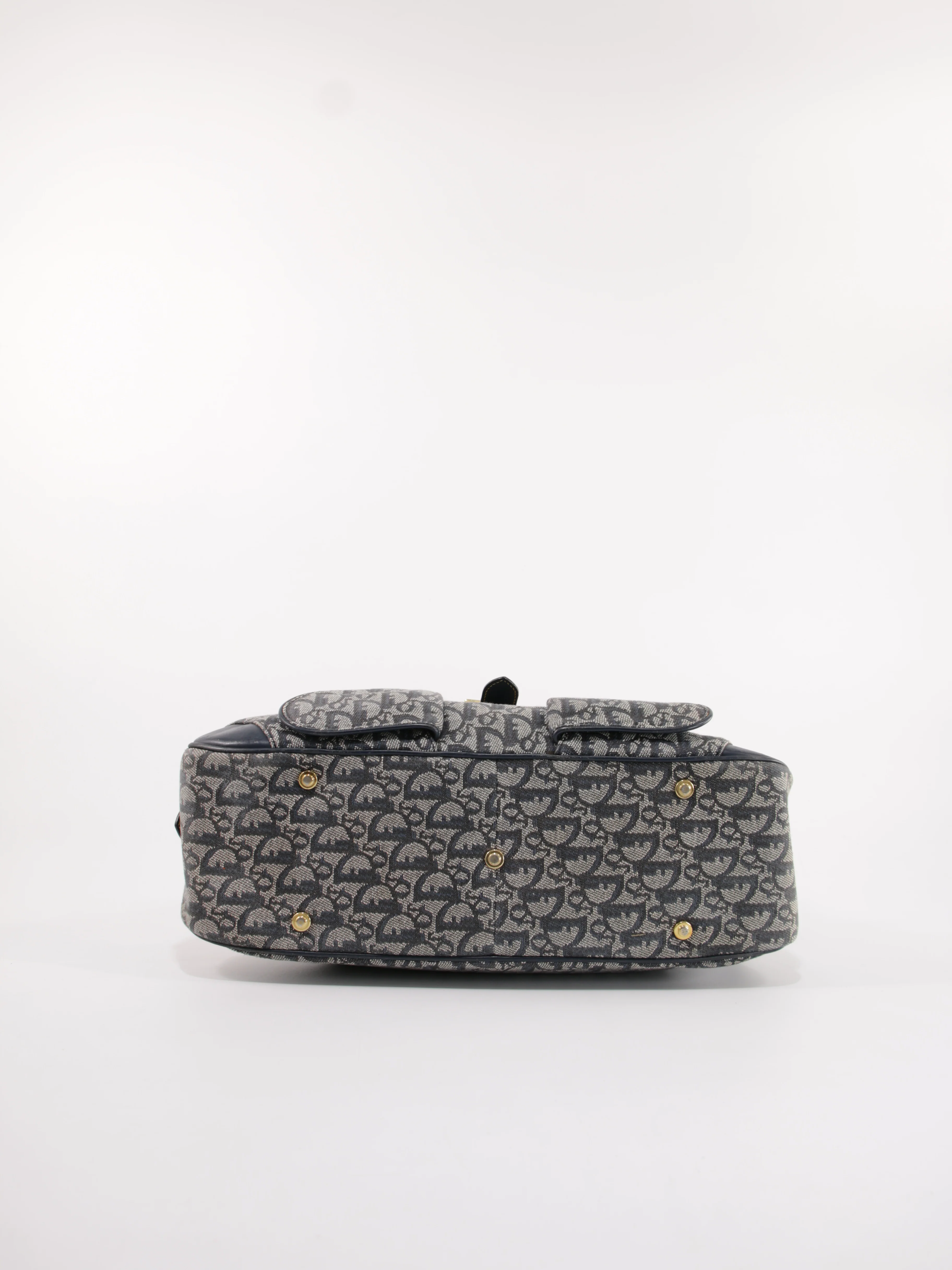 Bowler - Image 9