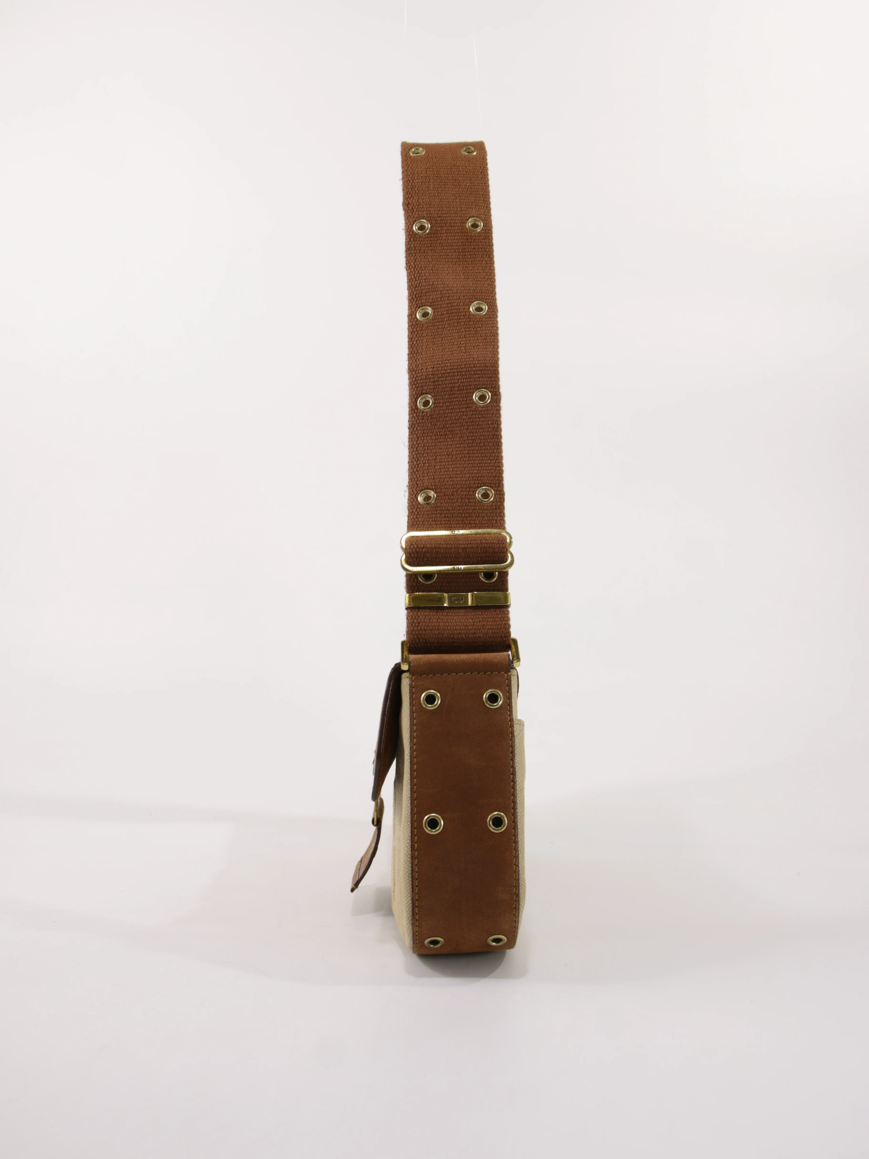 Columbus - Image 3