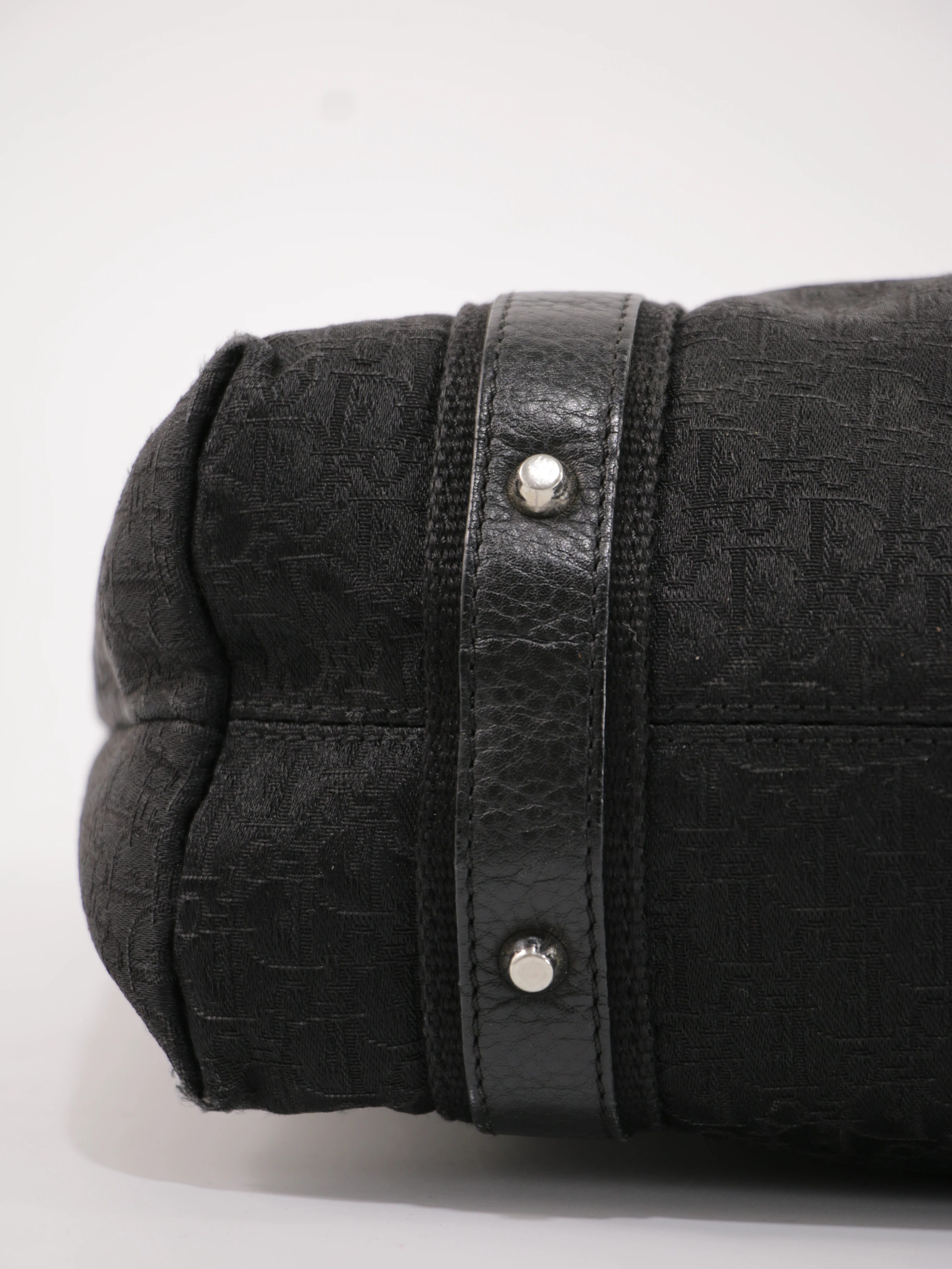 Hand Bag - Image 9