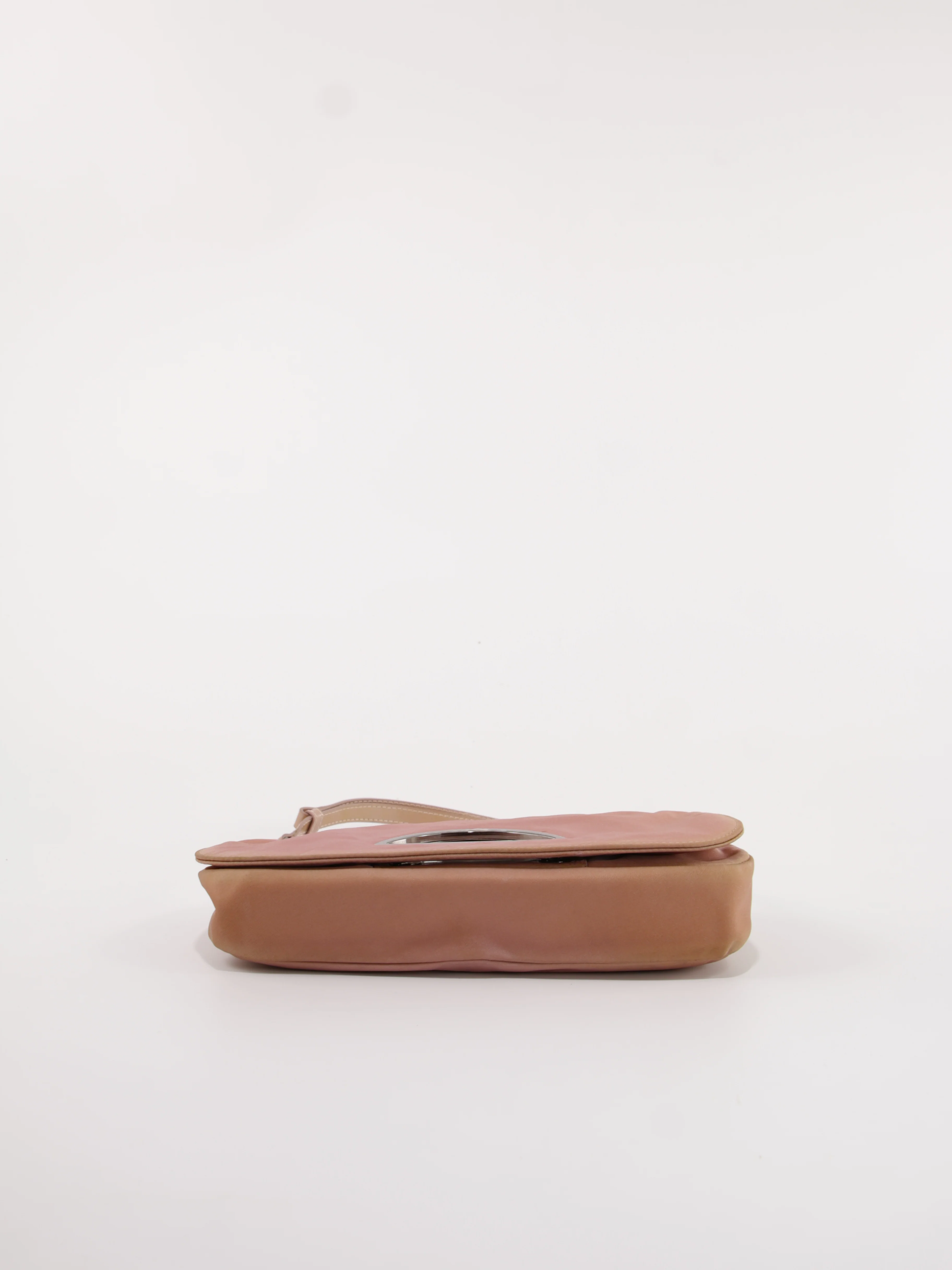 Maris Pearl - Image 10