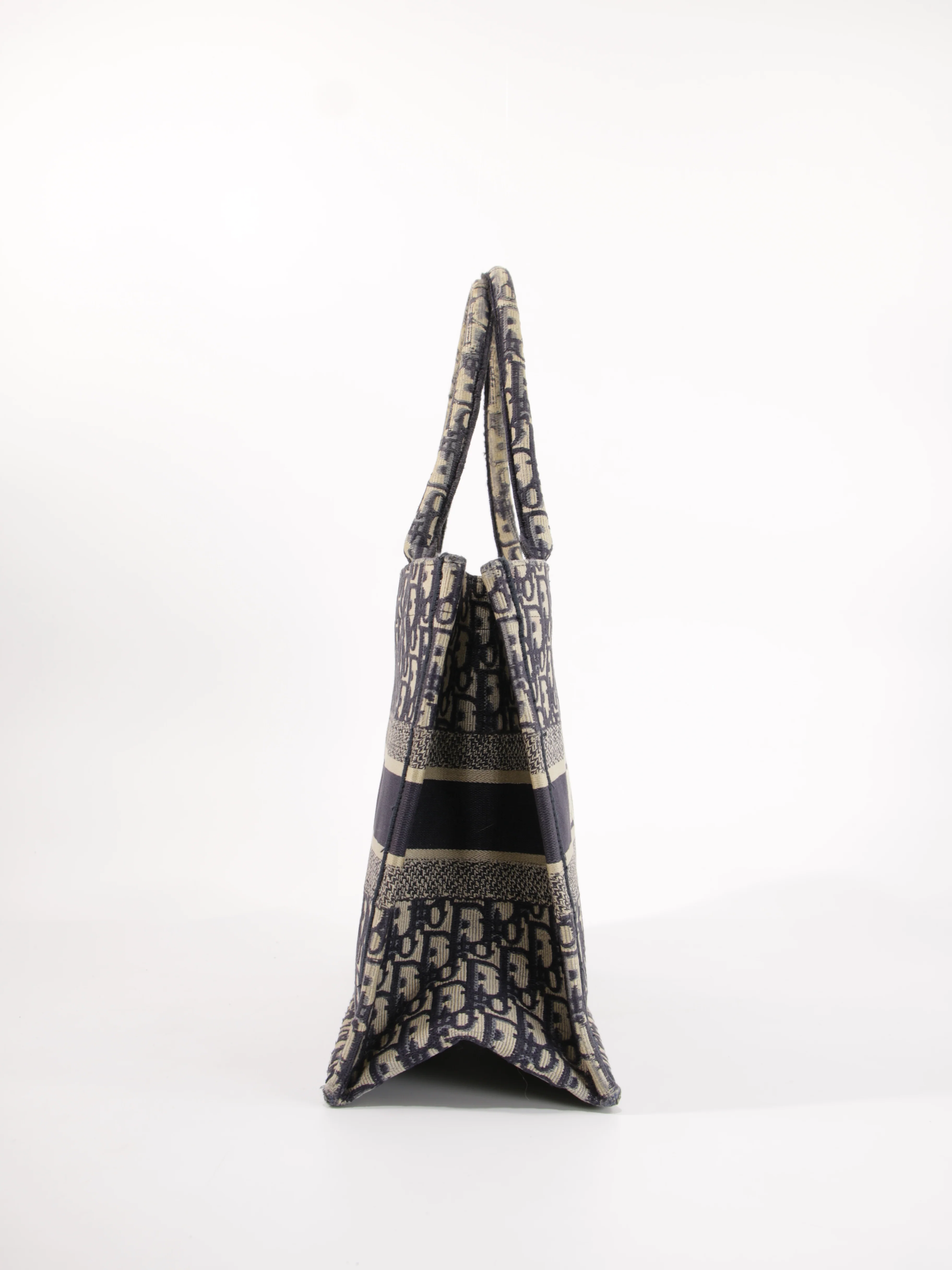 Medium Book Tote - Image 5