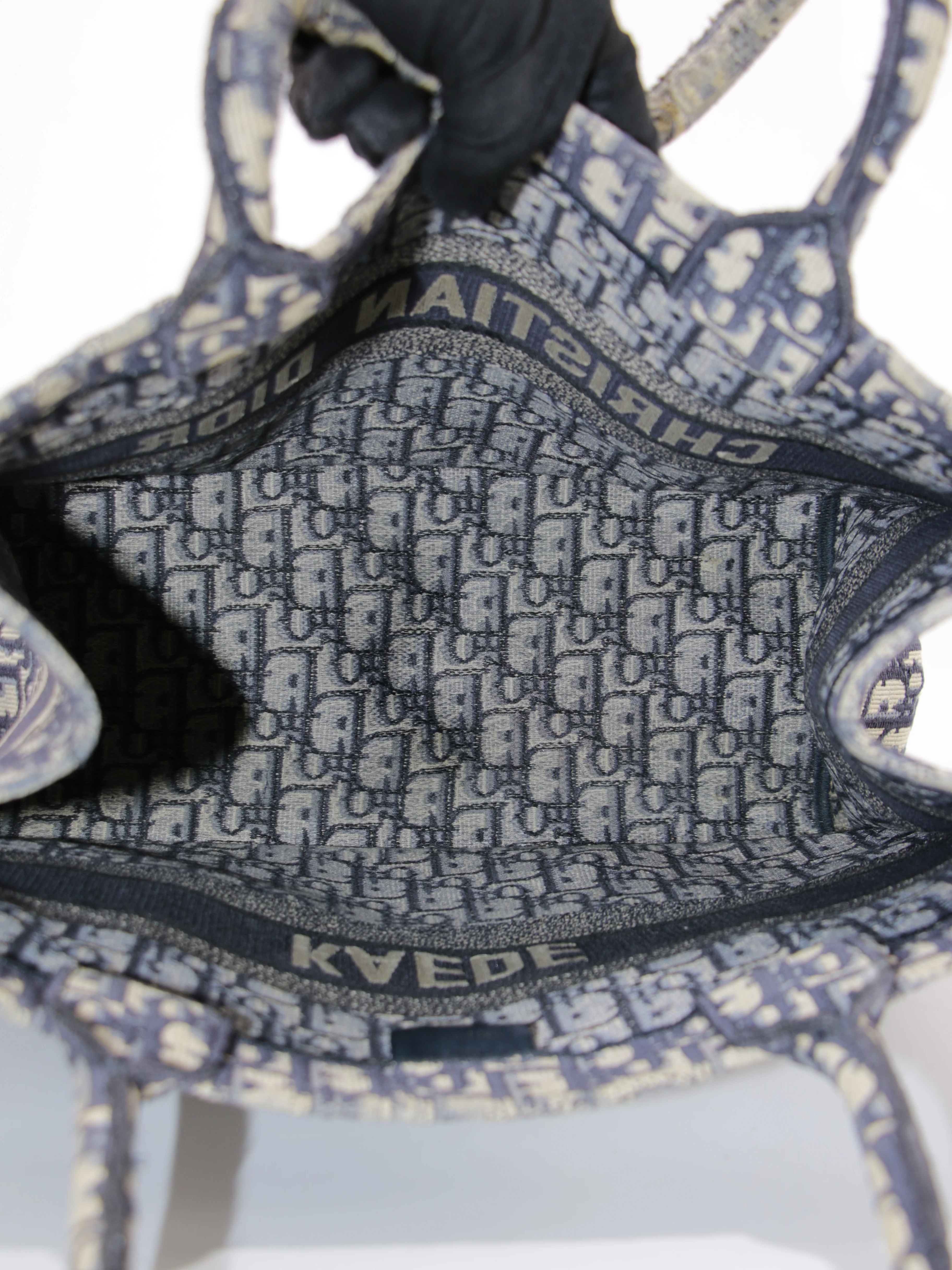 Medium Book Tote - Image 7