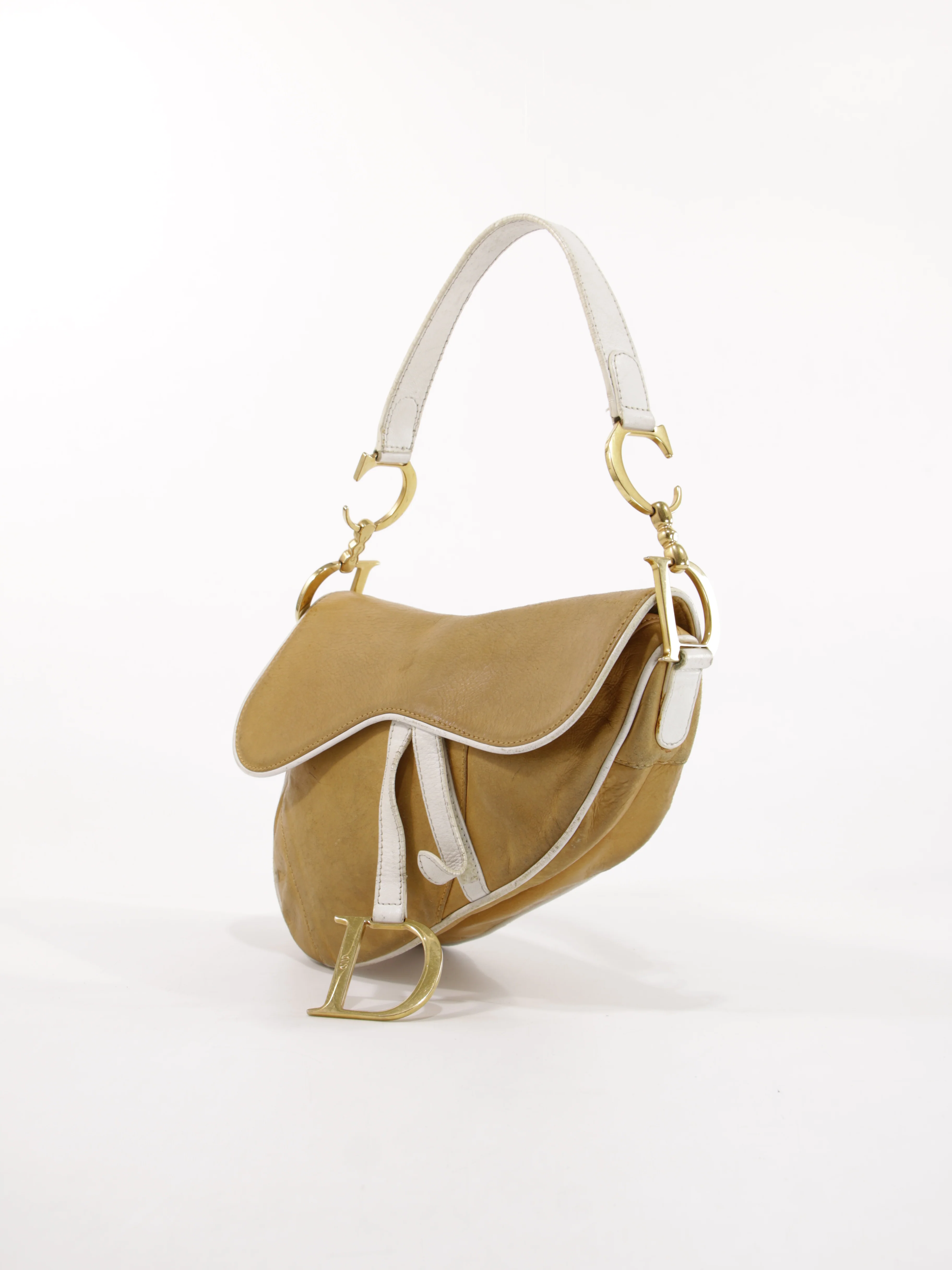 Saddle - Image 2