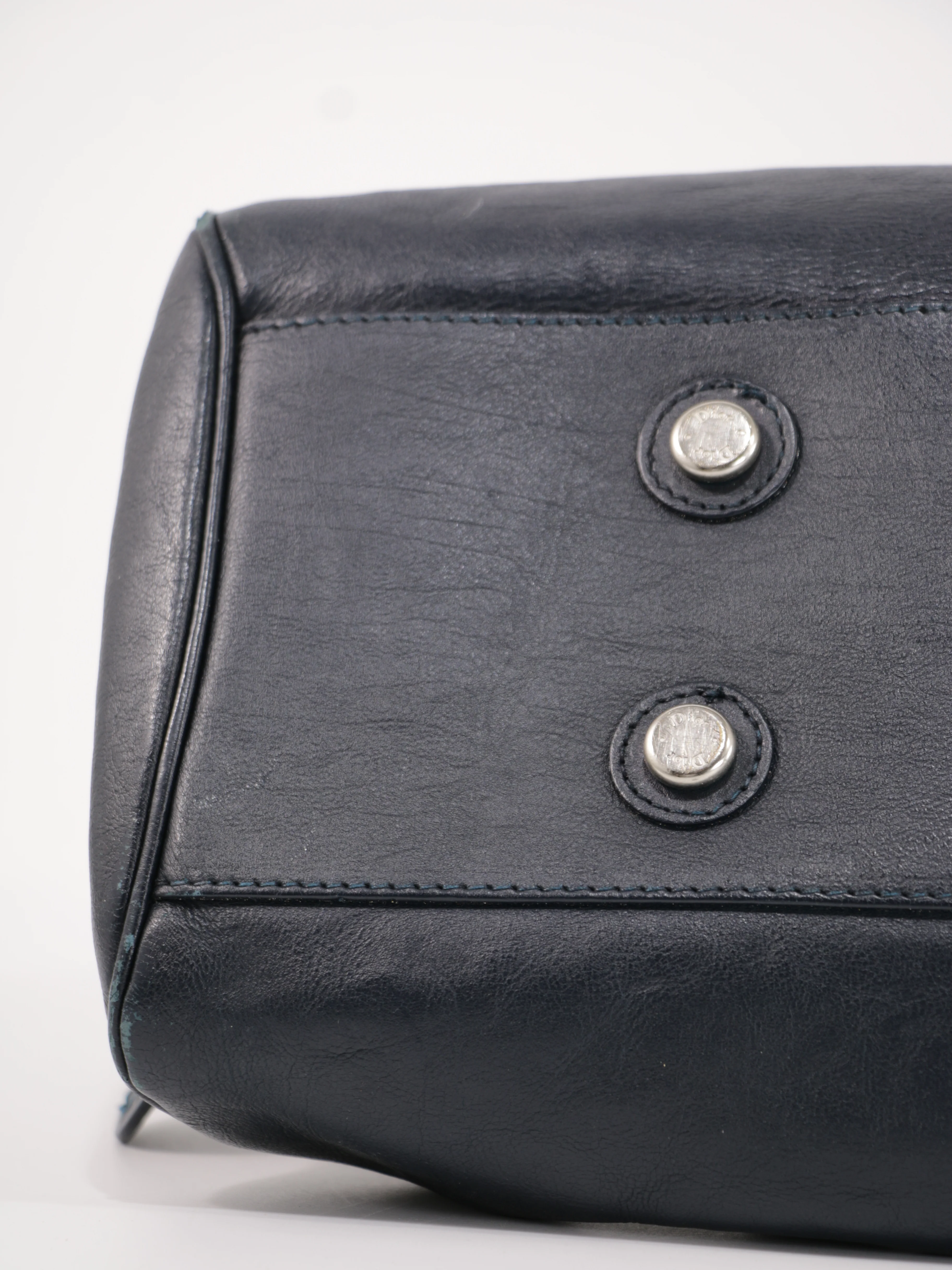 Shoulder Bag - Image 10