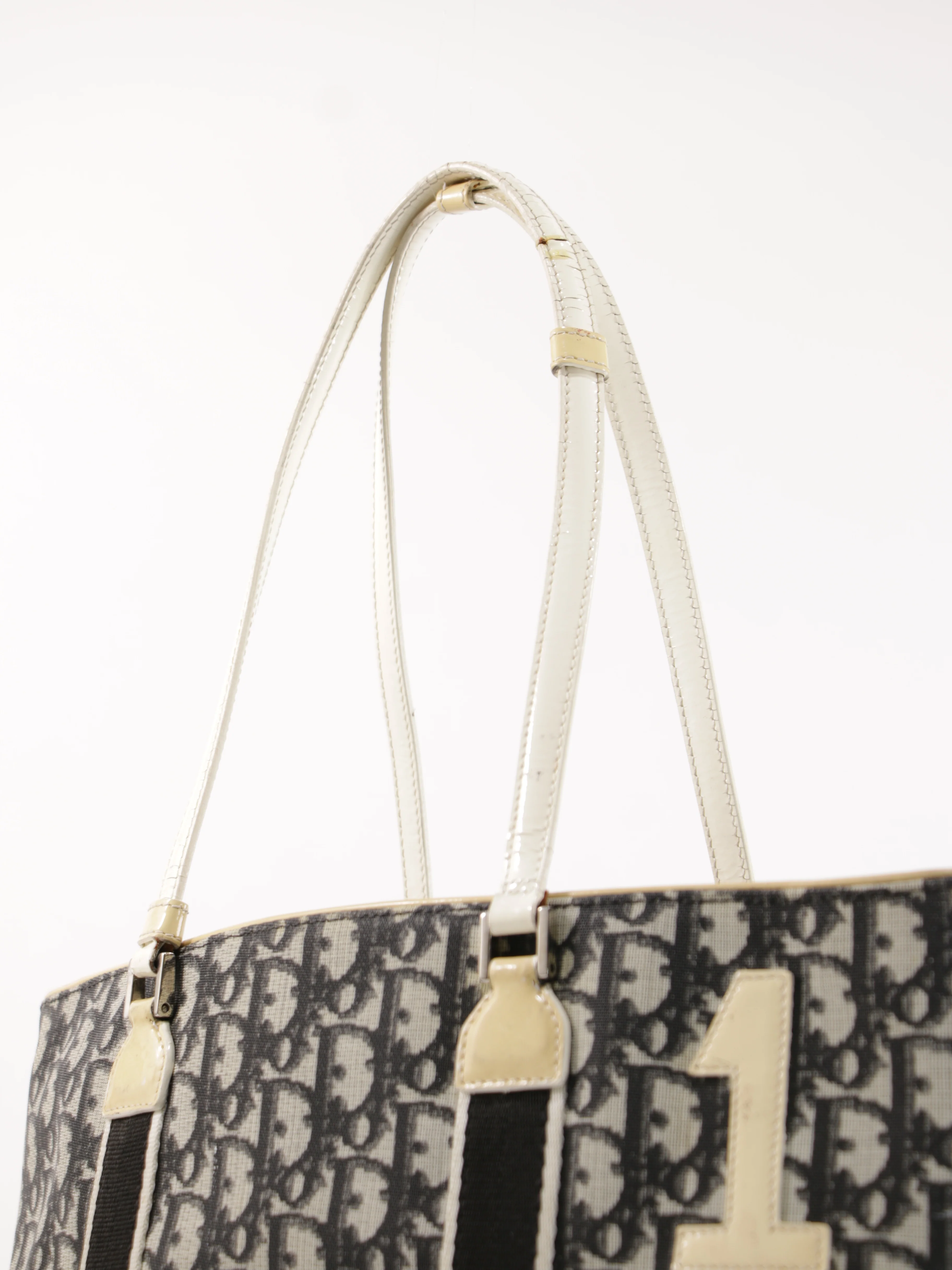 Shoulder Bag - Image 6