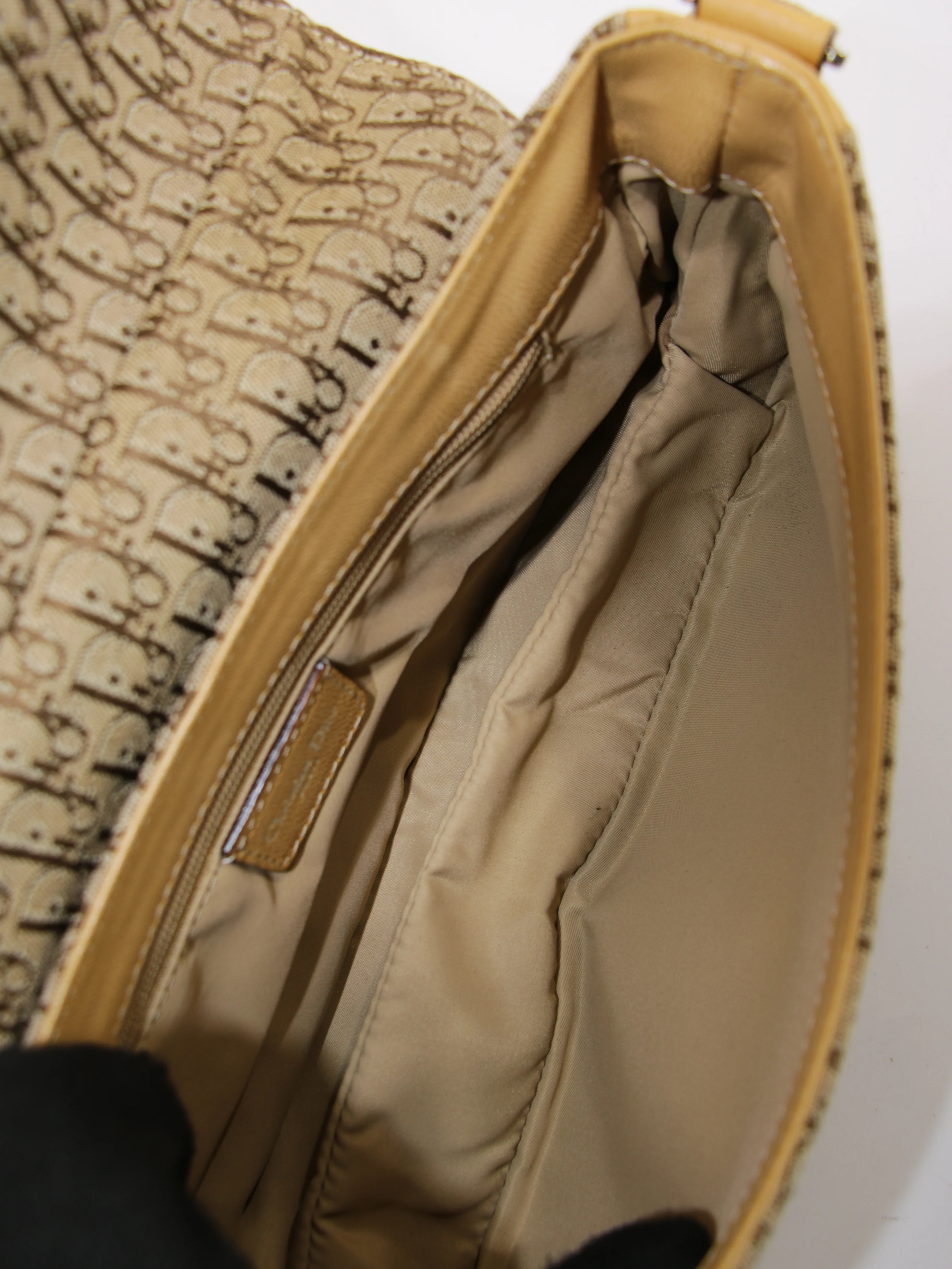 Shoulder Bag - Image 7