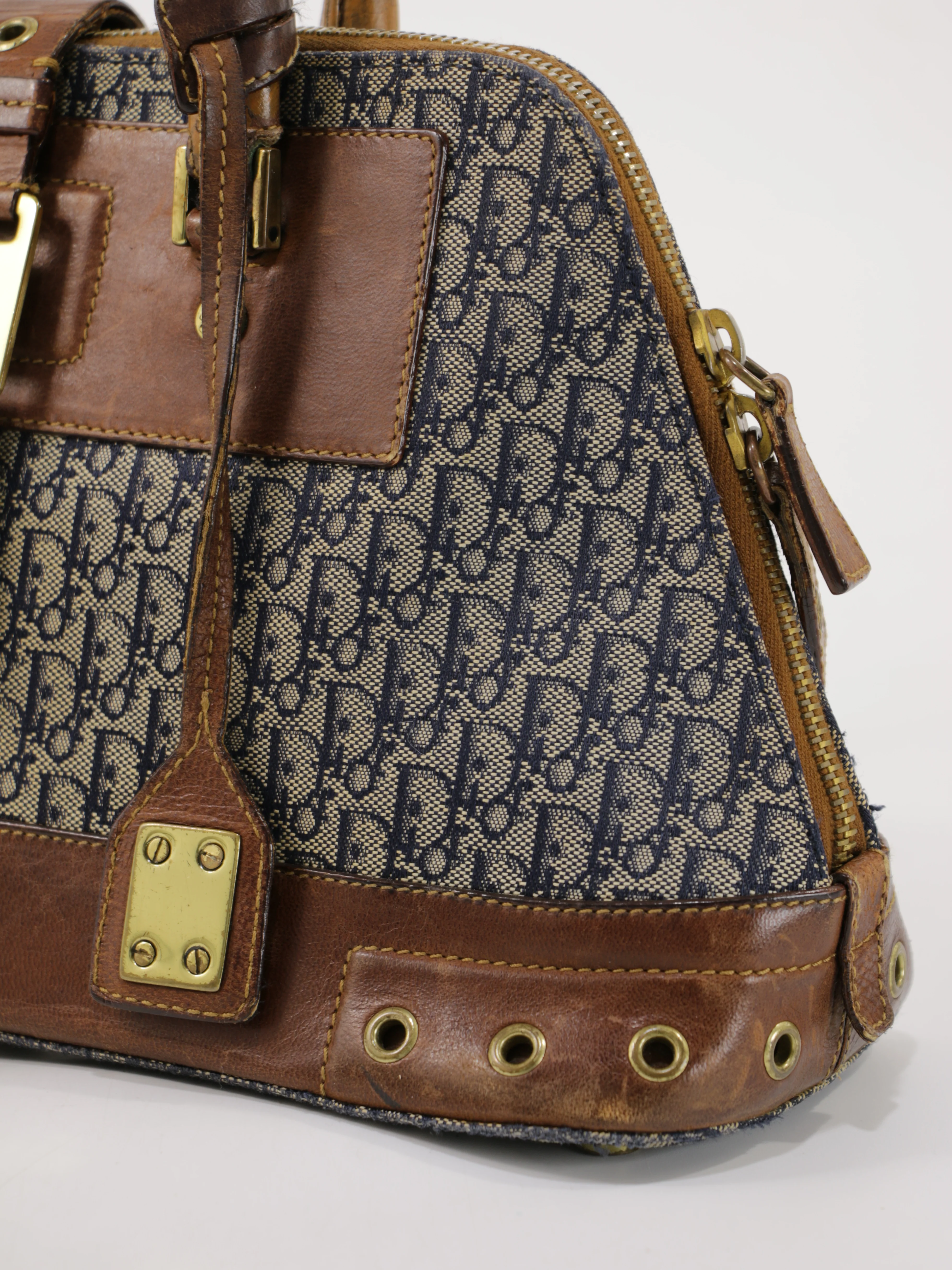 Street Chic - Image 8