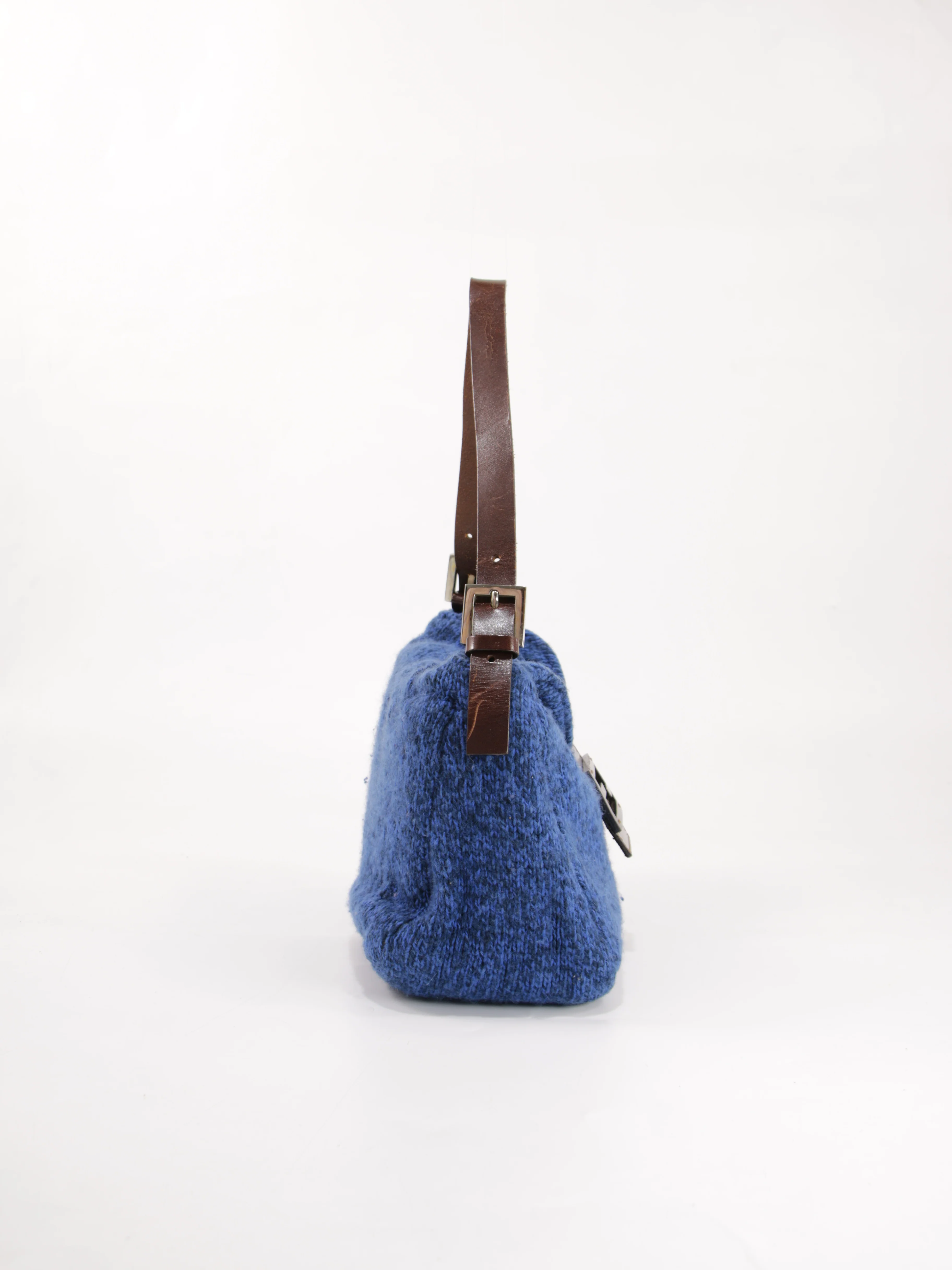 Double Flap Mamma - Image 5