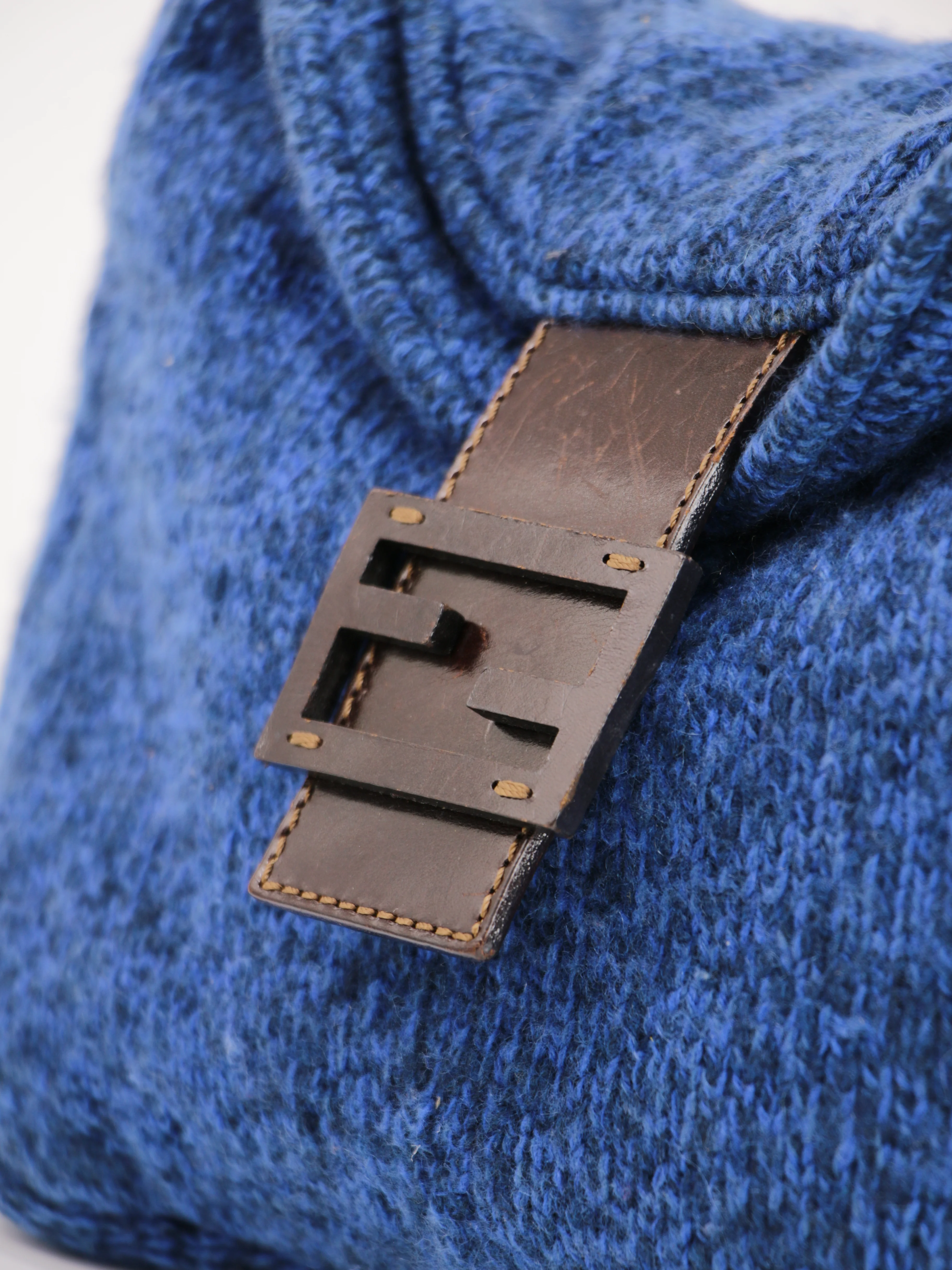 Double Flap Mamma - Image 8