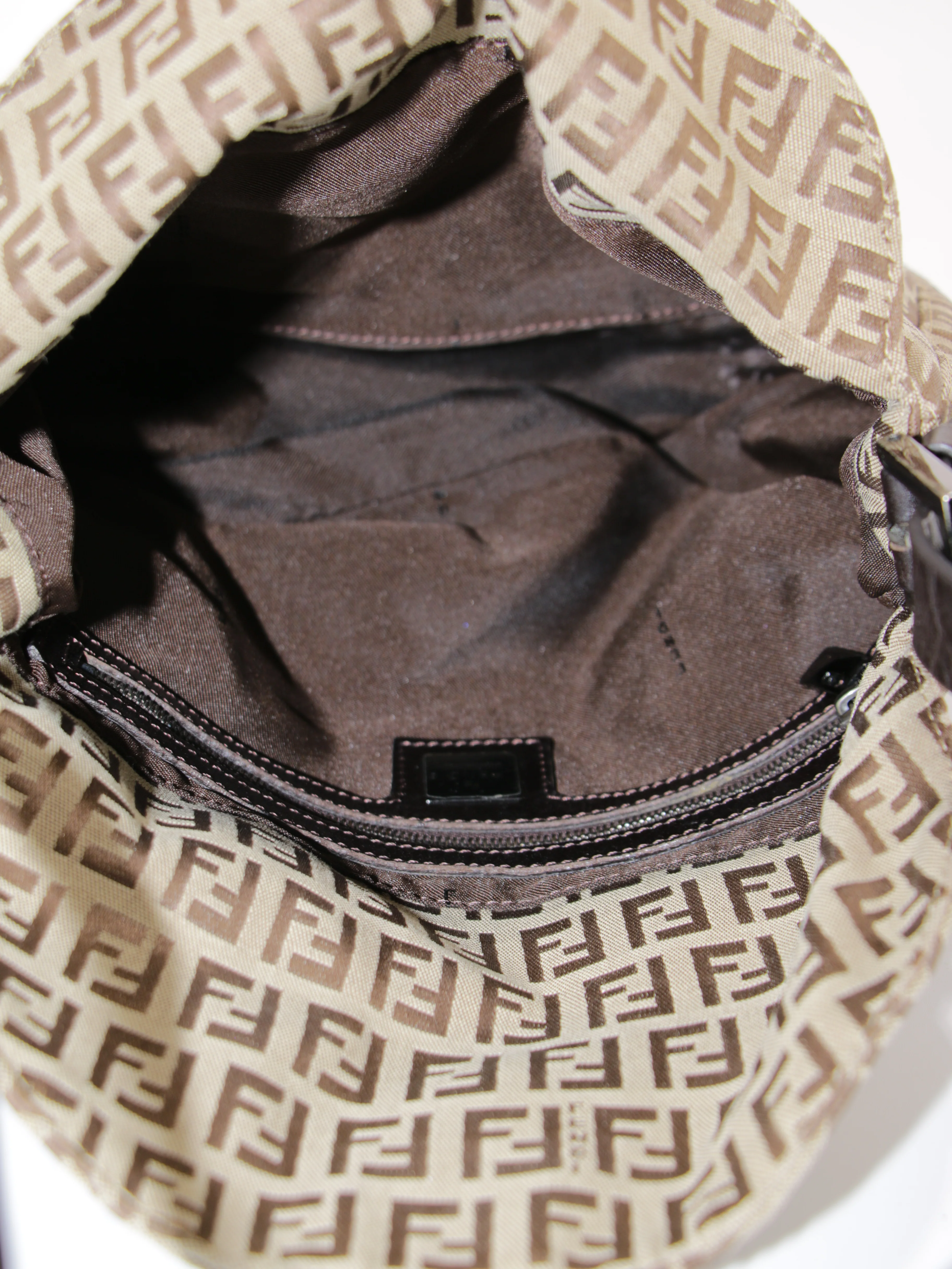 Double Flap Mamma - Image 7