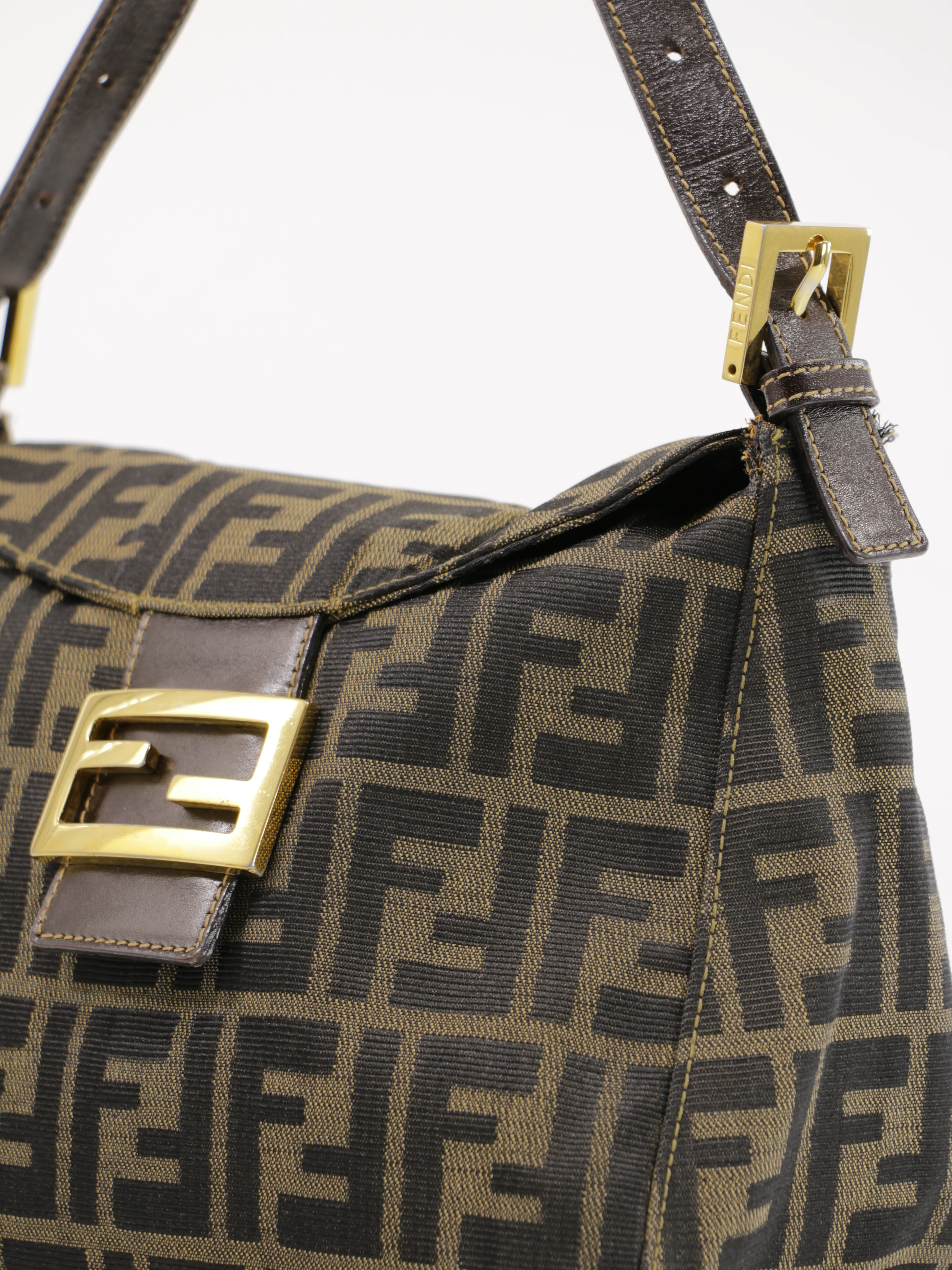 Double Flap Mamma - Image 7