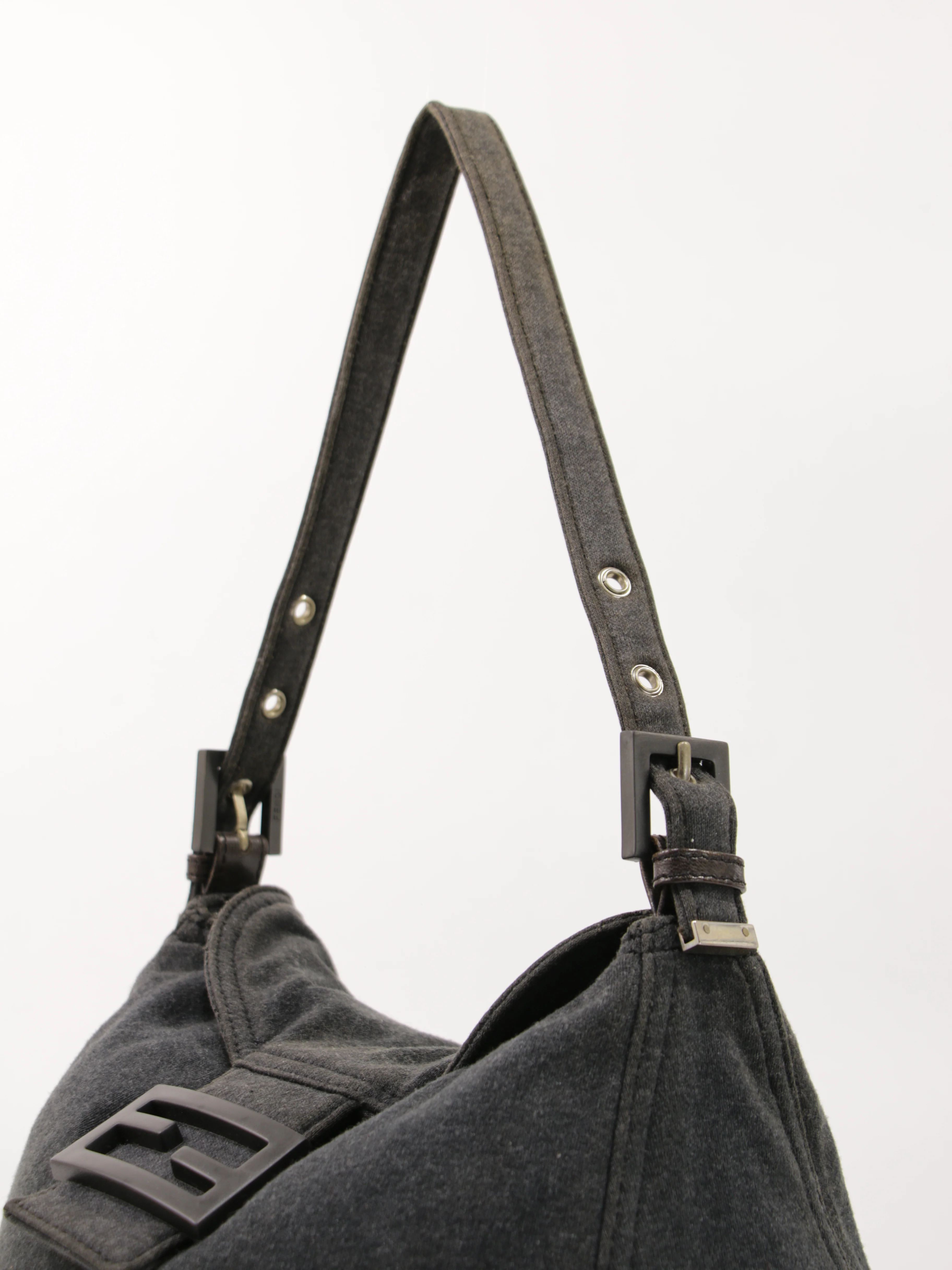 Double Flap Mamma - Image 6