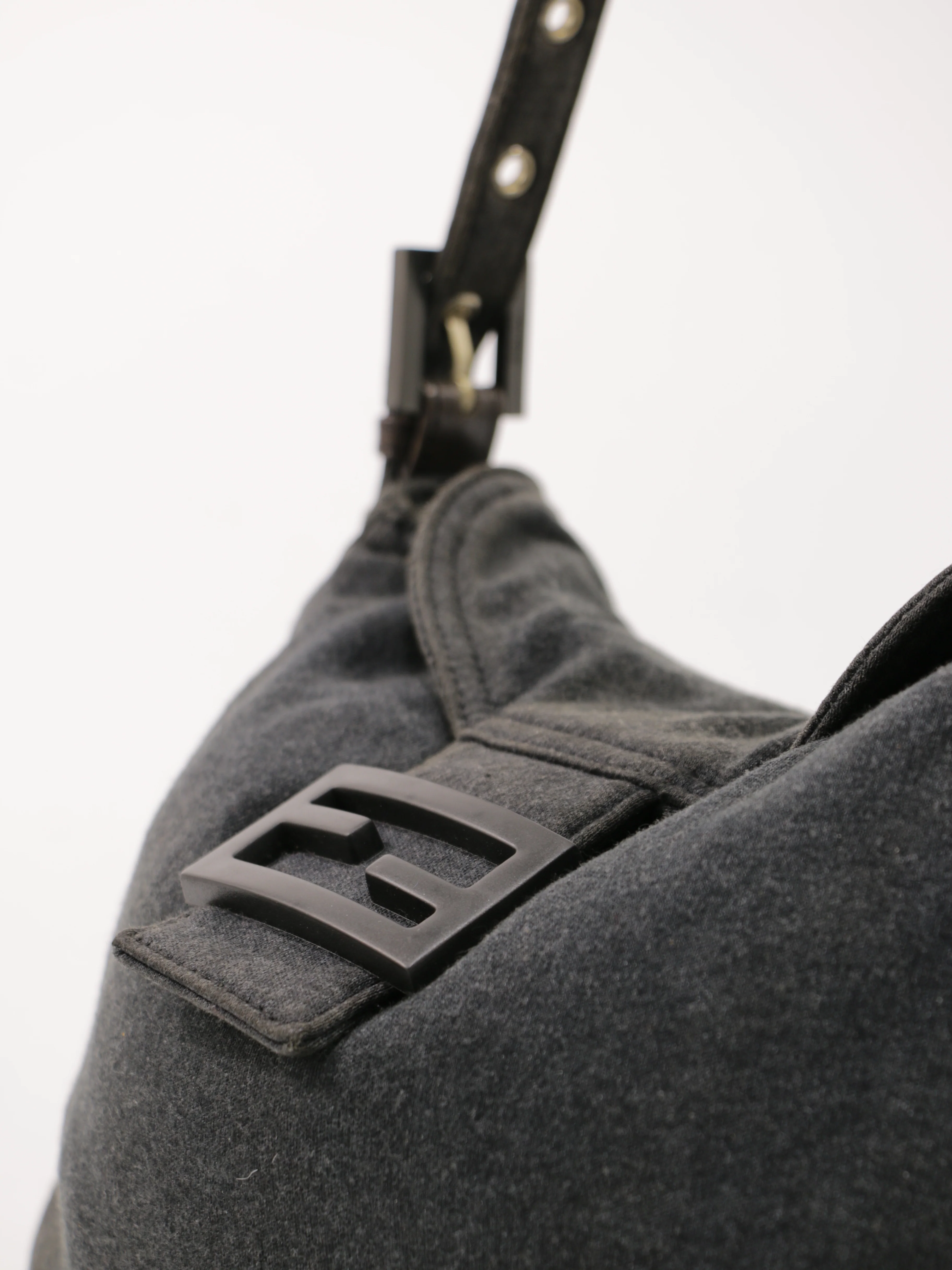 Double Flap Mamma - Image 7