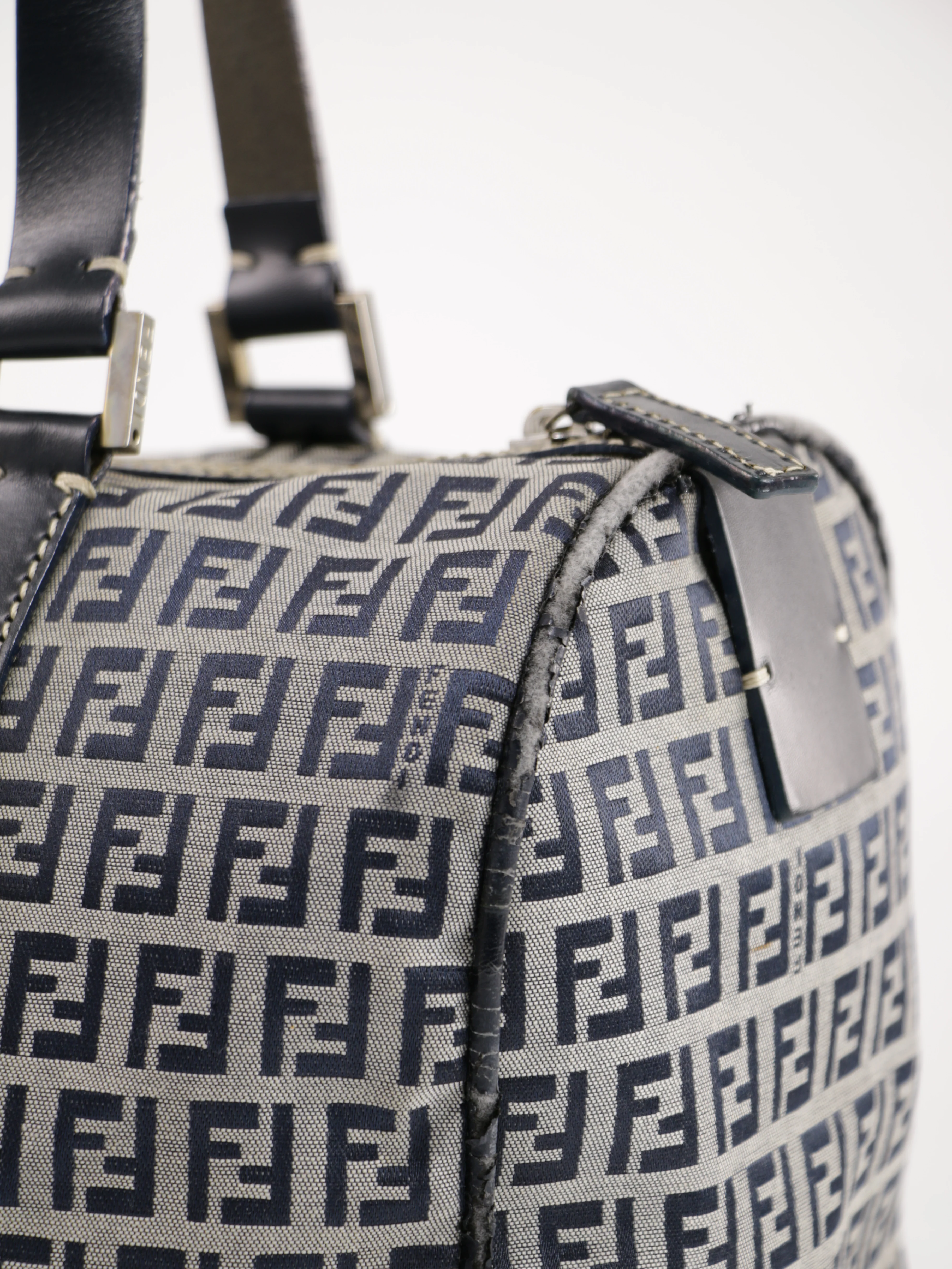 Hand Bag - Image 6