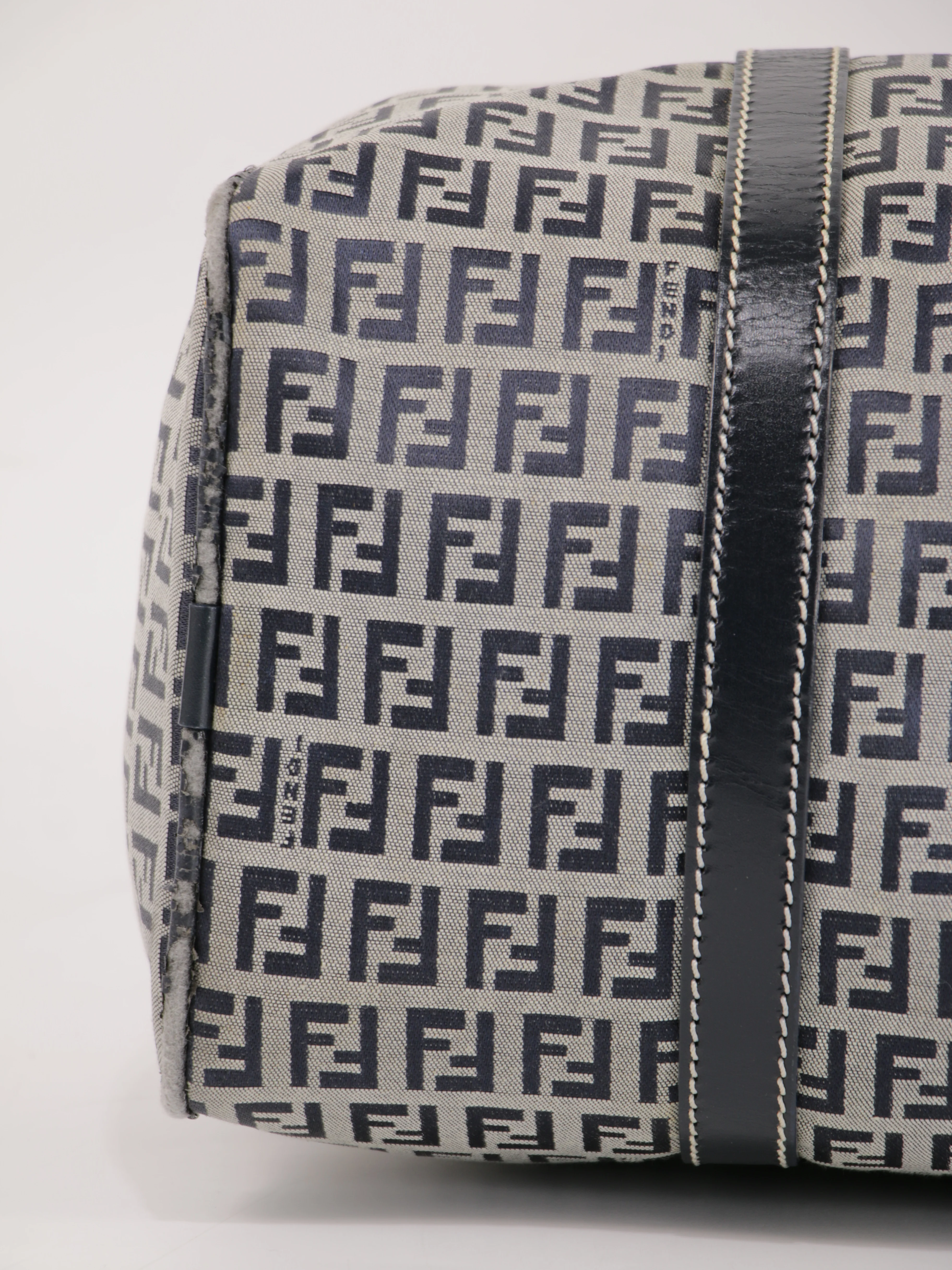 Hand Bag - Image 8