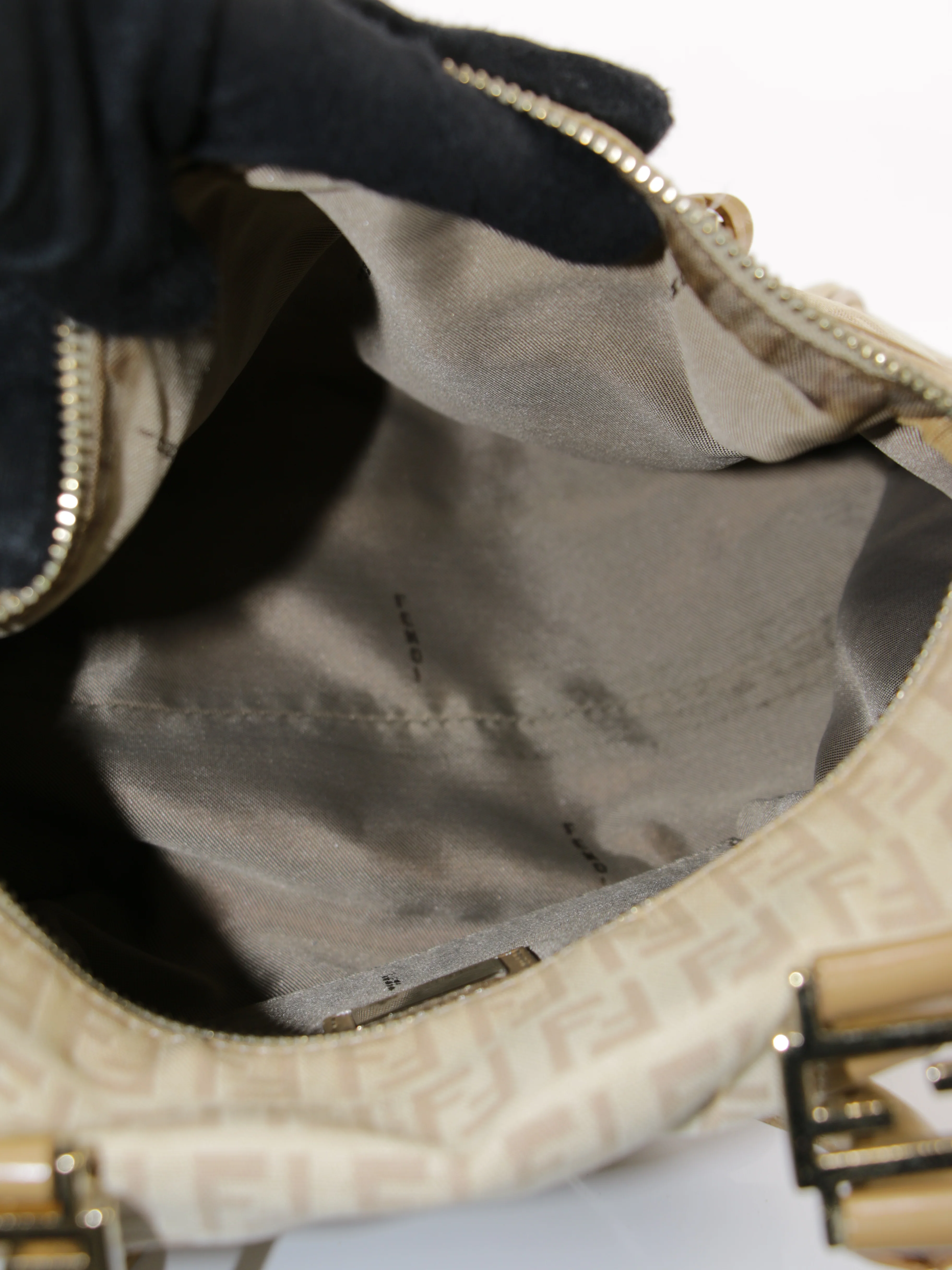 Hand Bag - Image 9