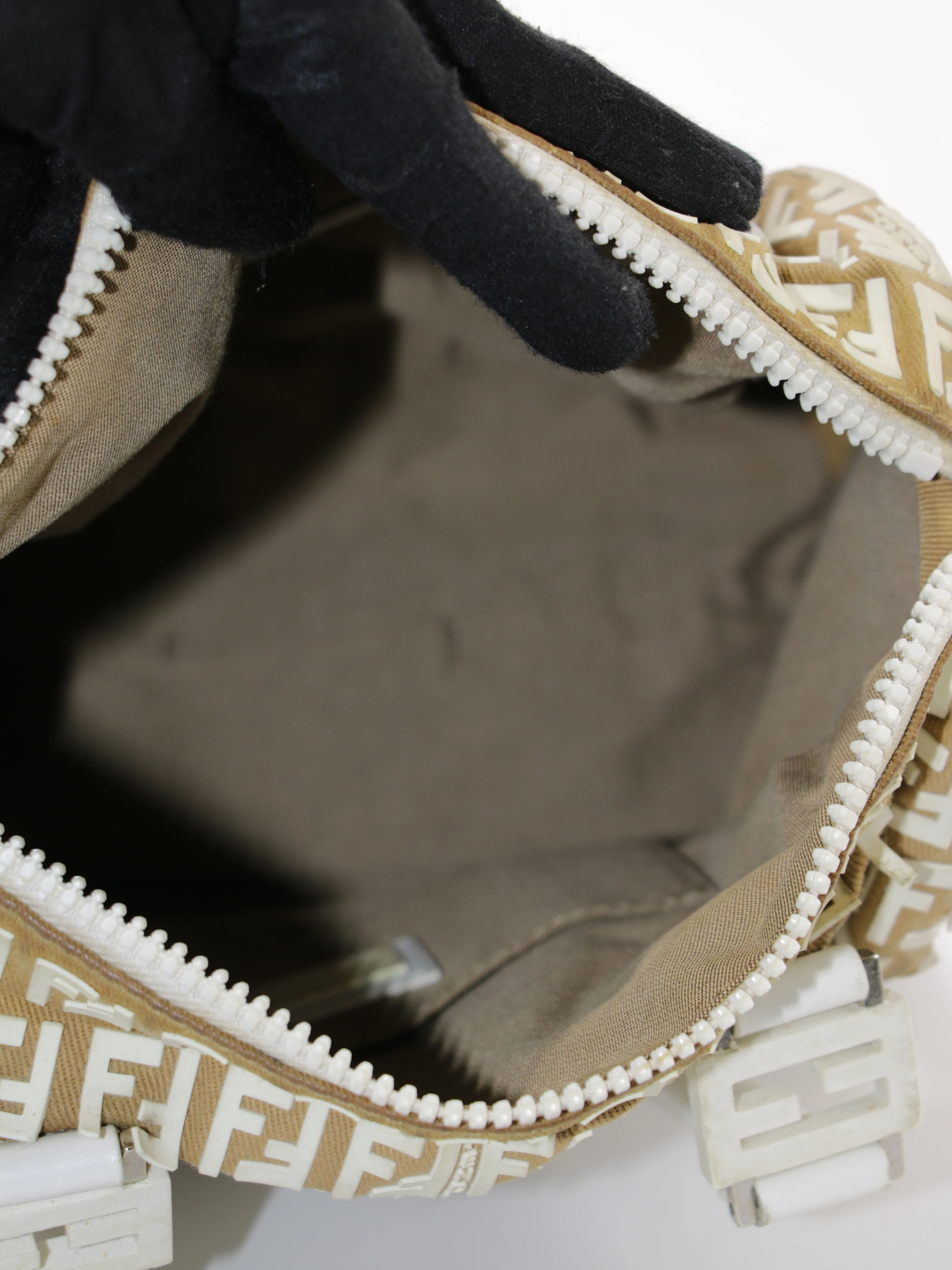 Hand Bag - Image 7