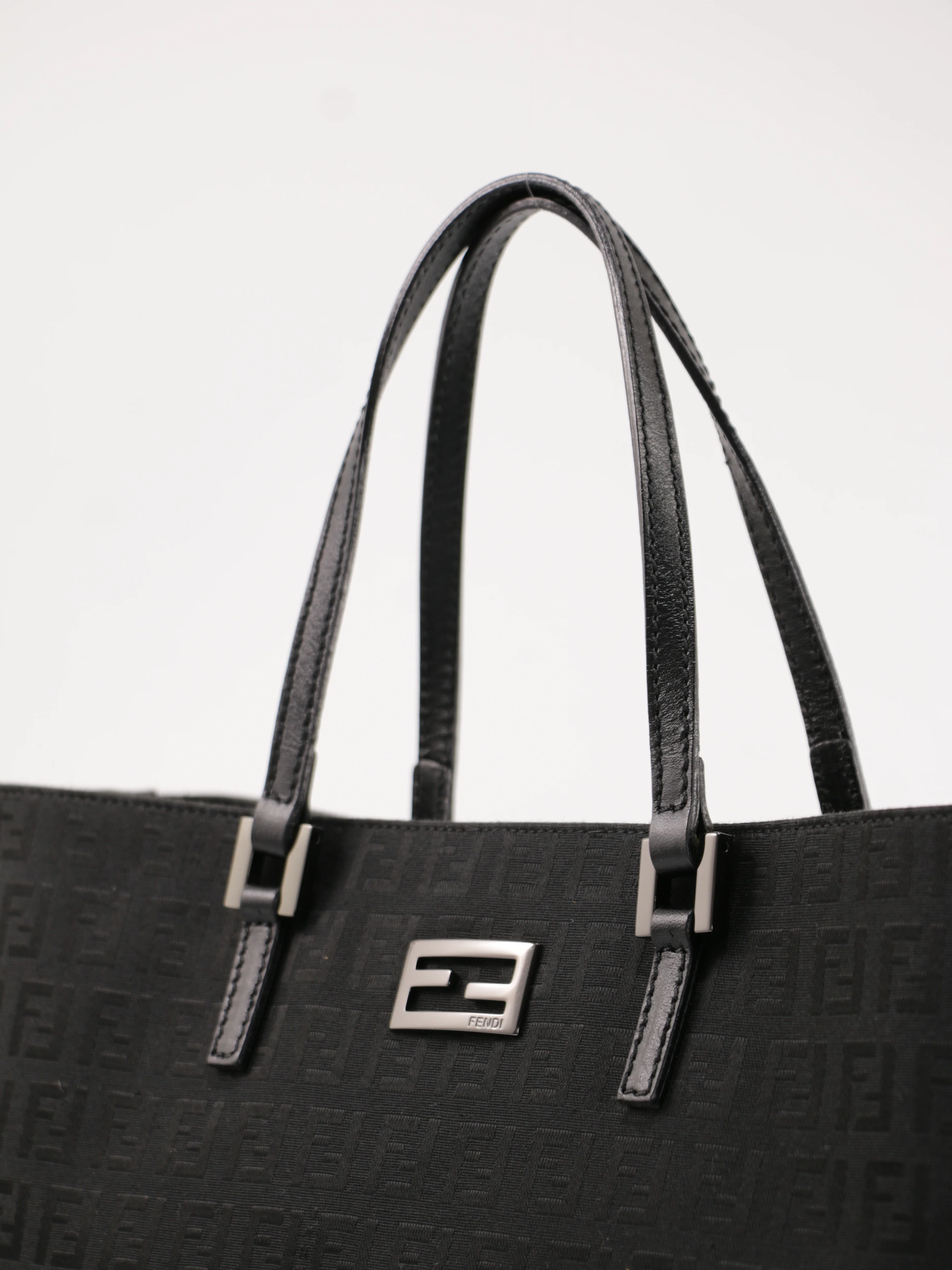 Hand Bag - Image 6