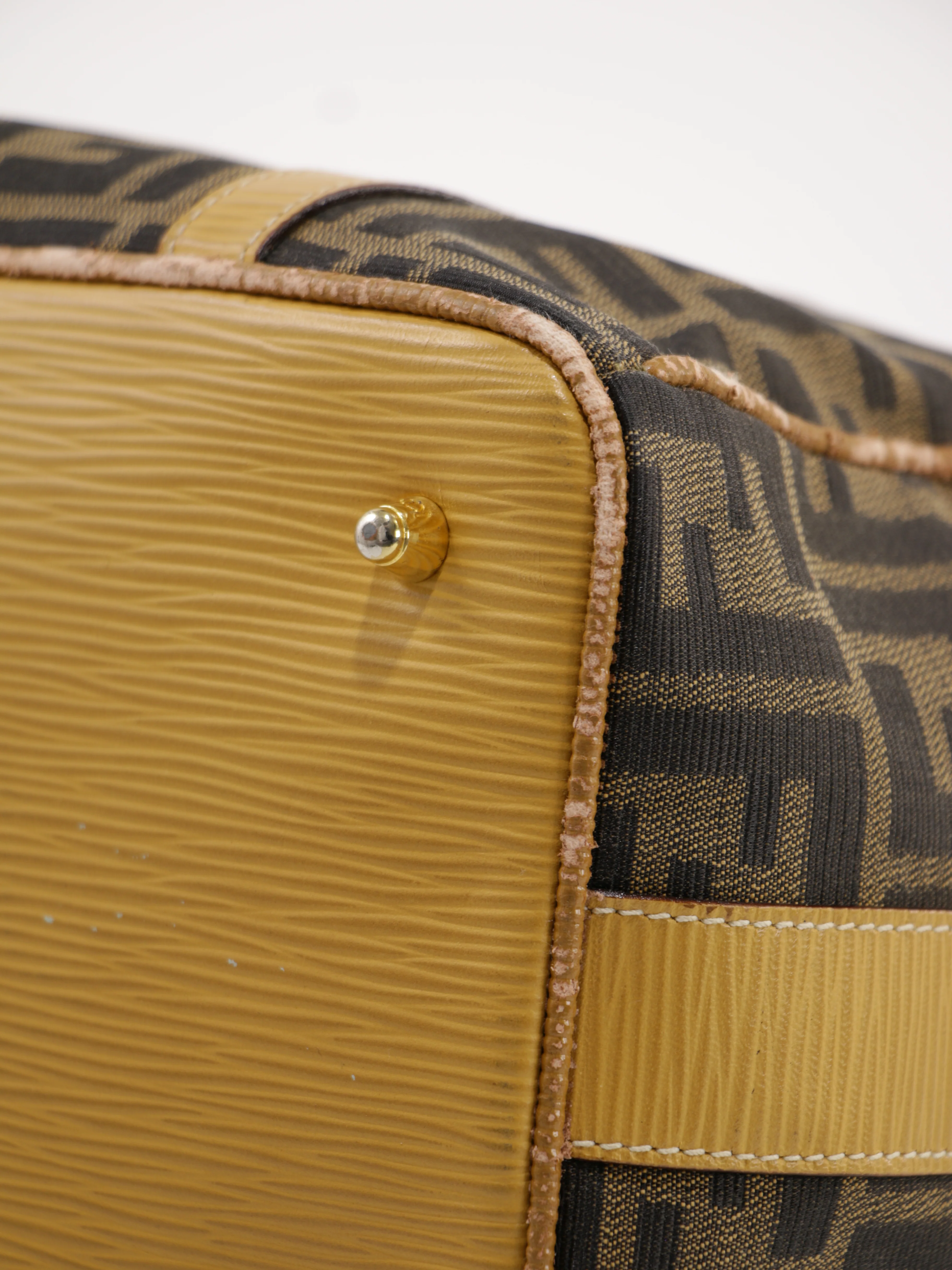 Hand Bag - Image 11
