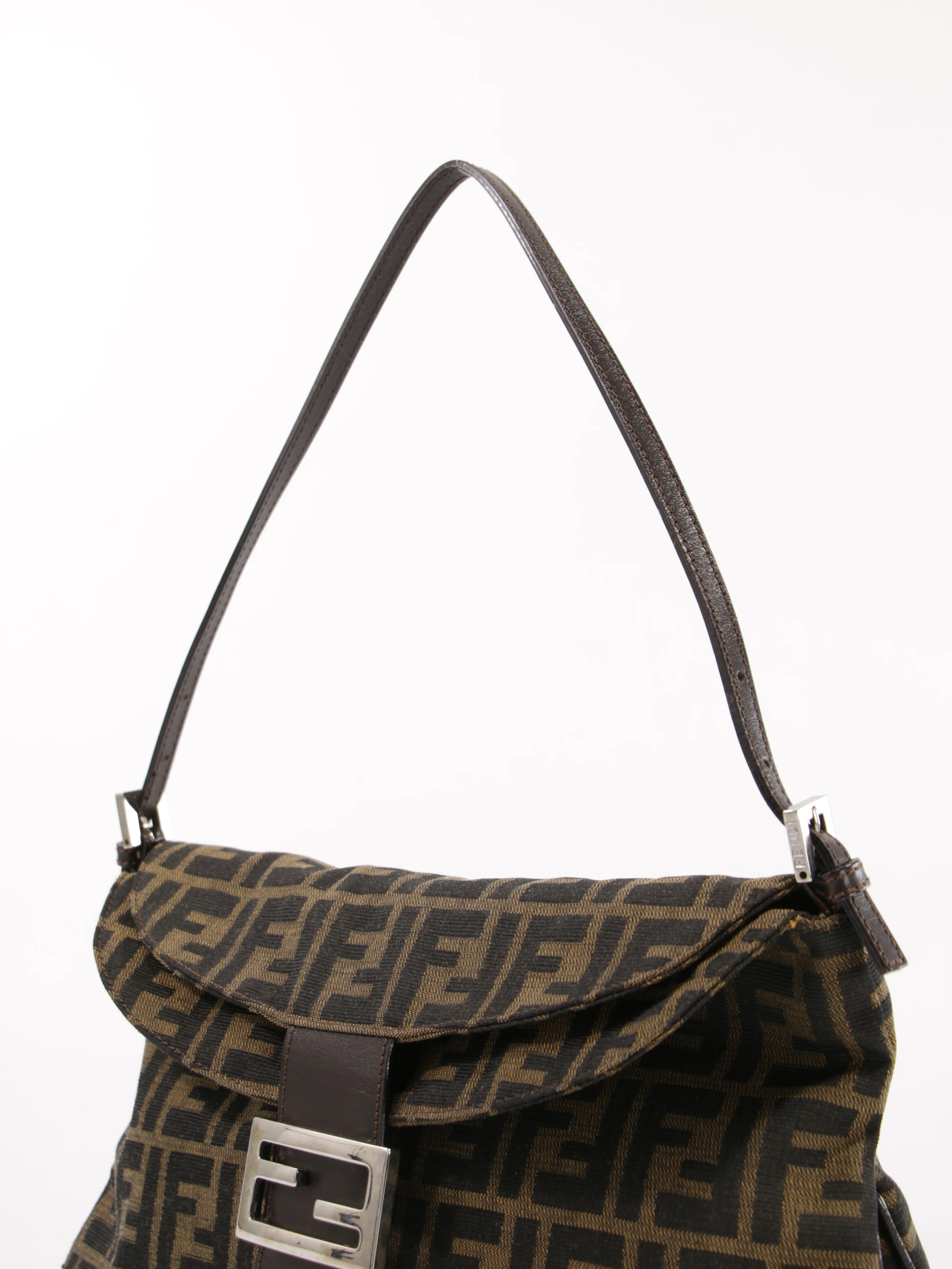 Large Double Flap - Image 6