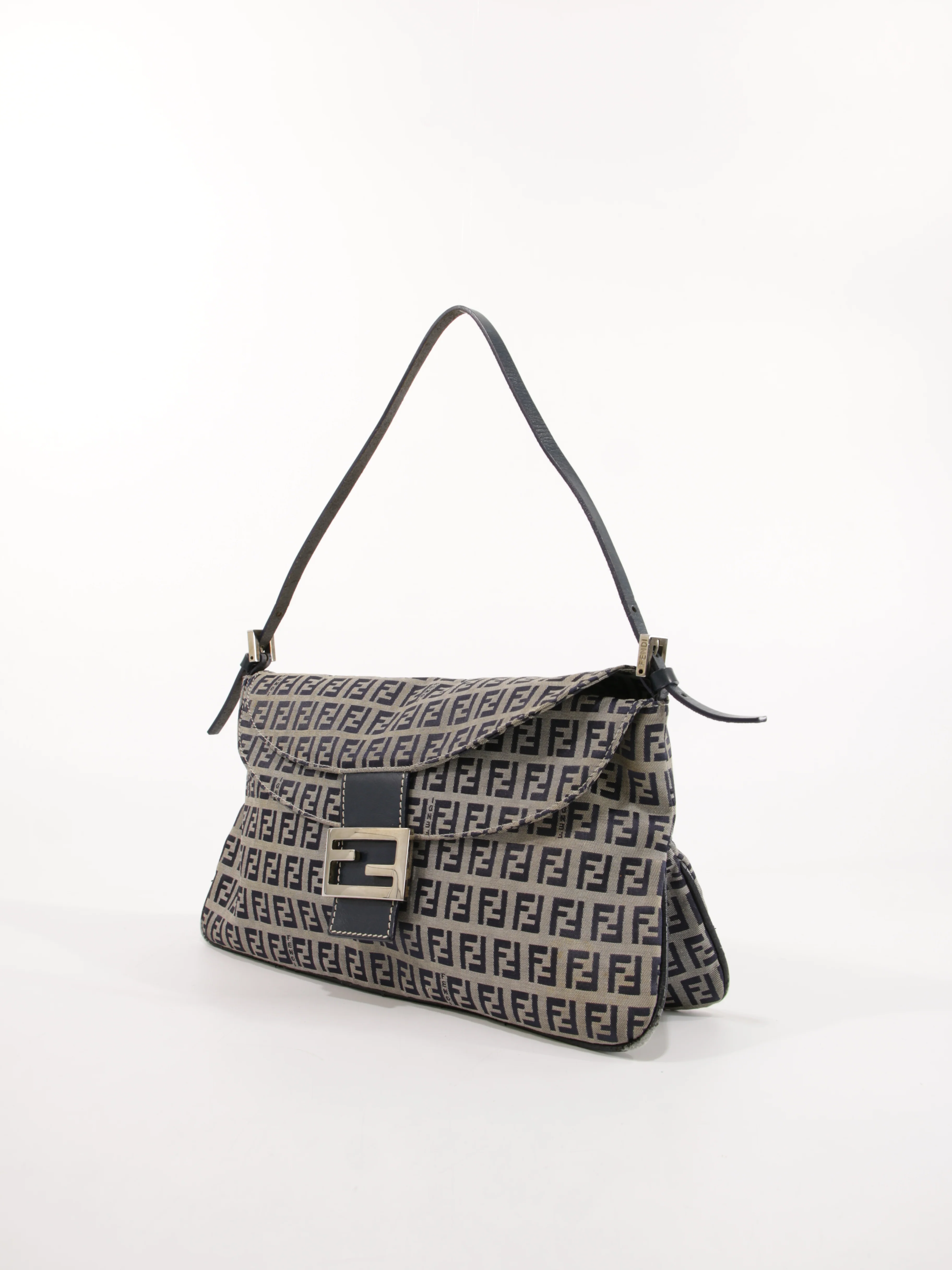 Large Double Flap - Image 2