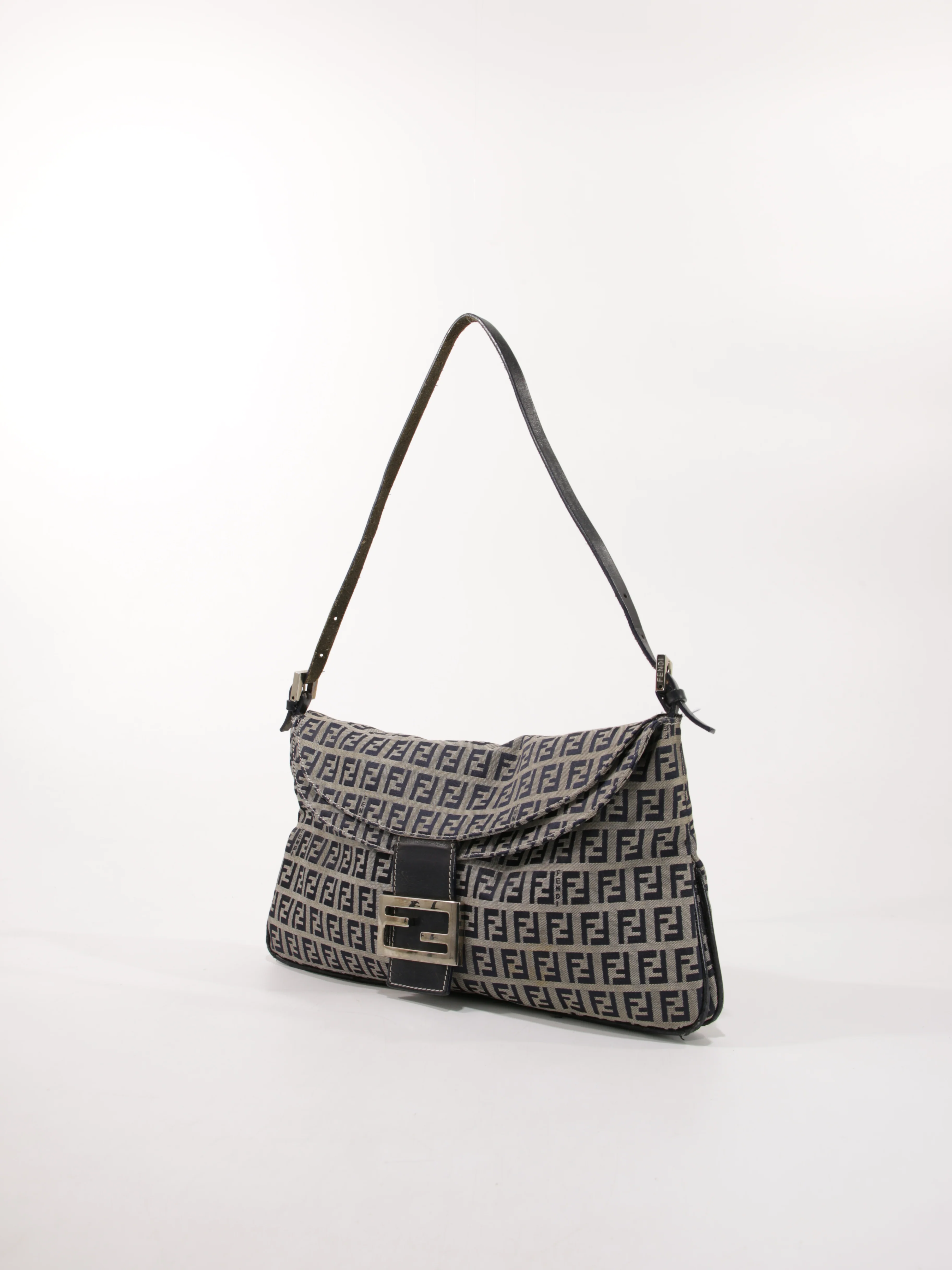 Large Double Flap - Image 2