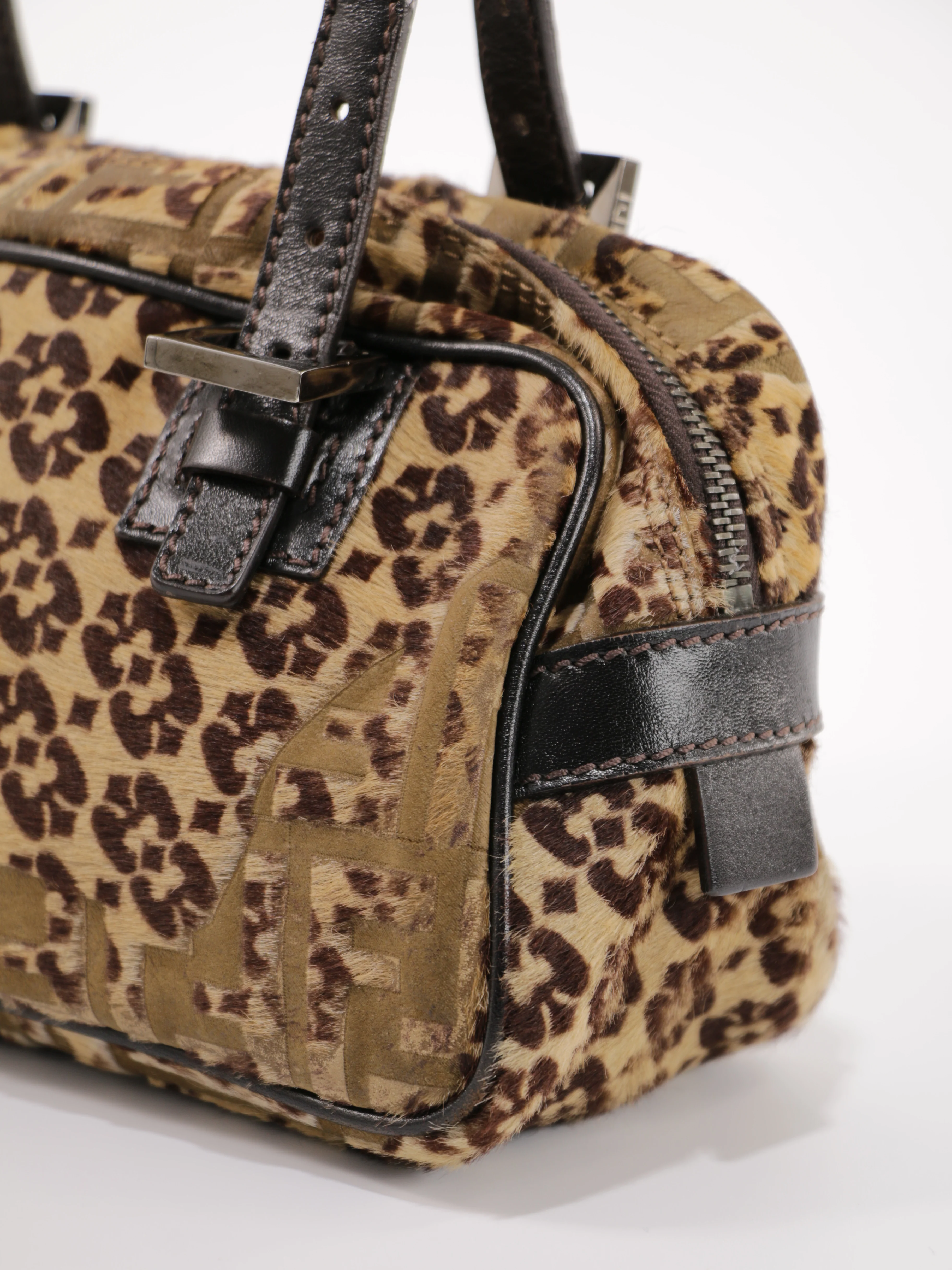 Shoulder Bag - Image 8