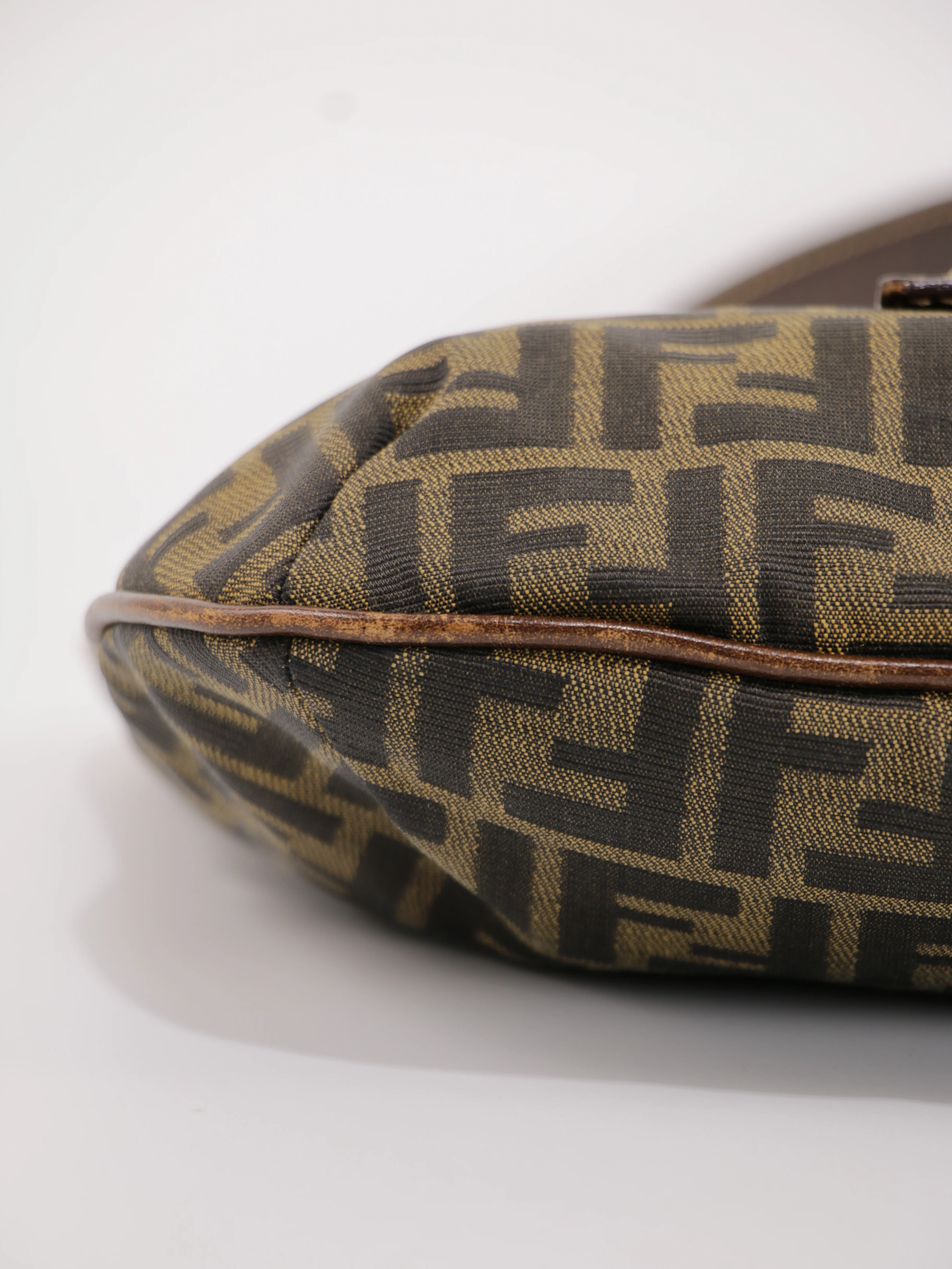 Shoulder Bag - Image 11