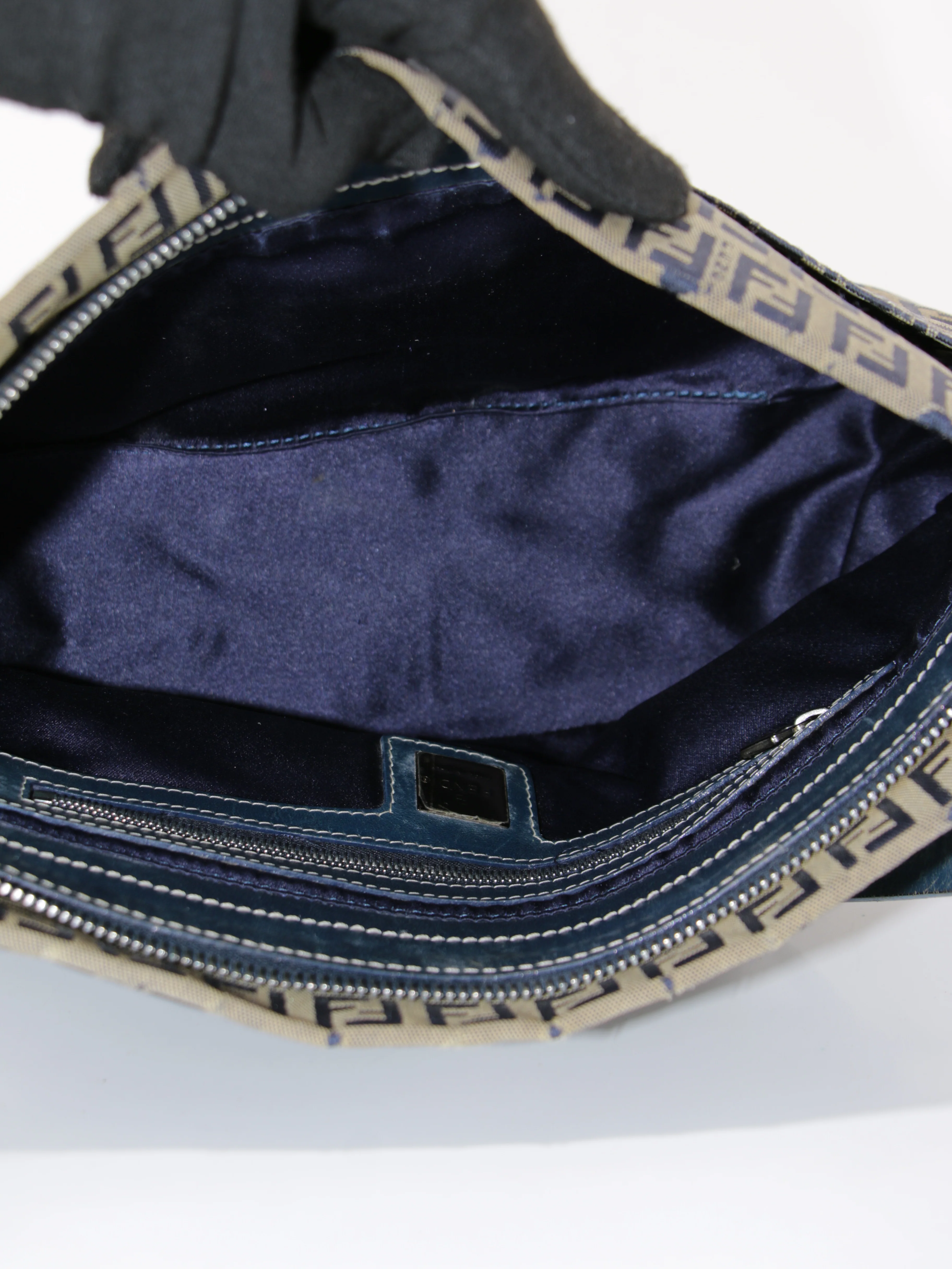 Shoulder Bag - Image 7